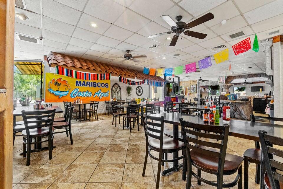 200 N J St, Tulare, CA 93274