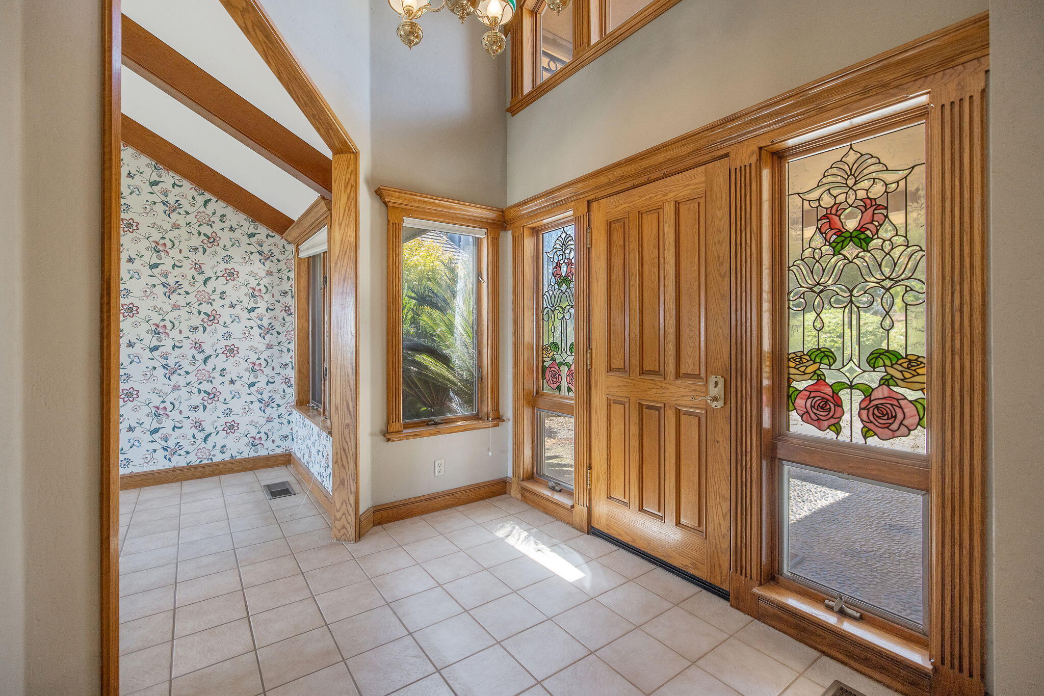 315 Valley View Dr, Exeter, CA 93221