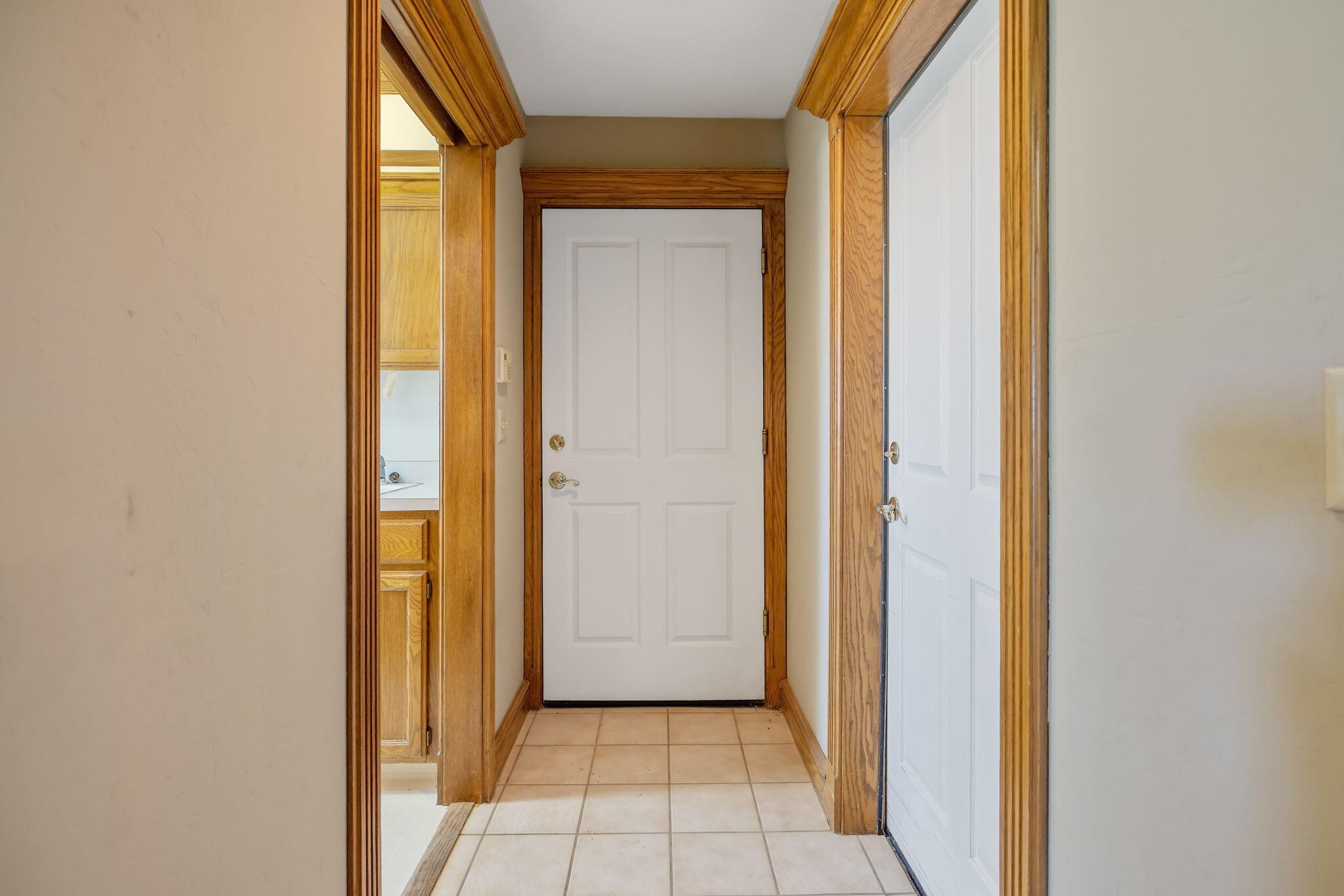 315 Valley View Dr, Exeter, CA 93221