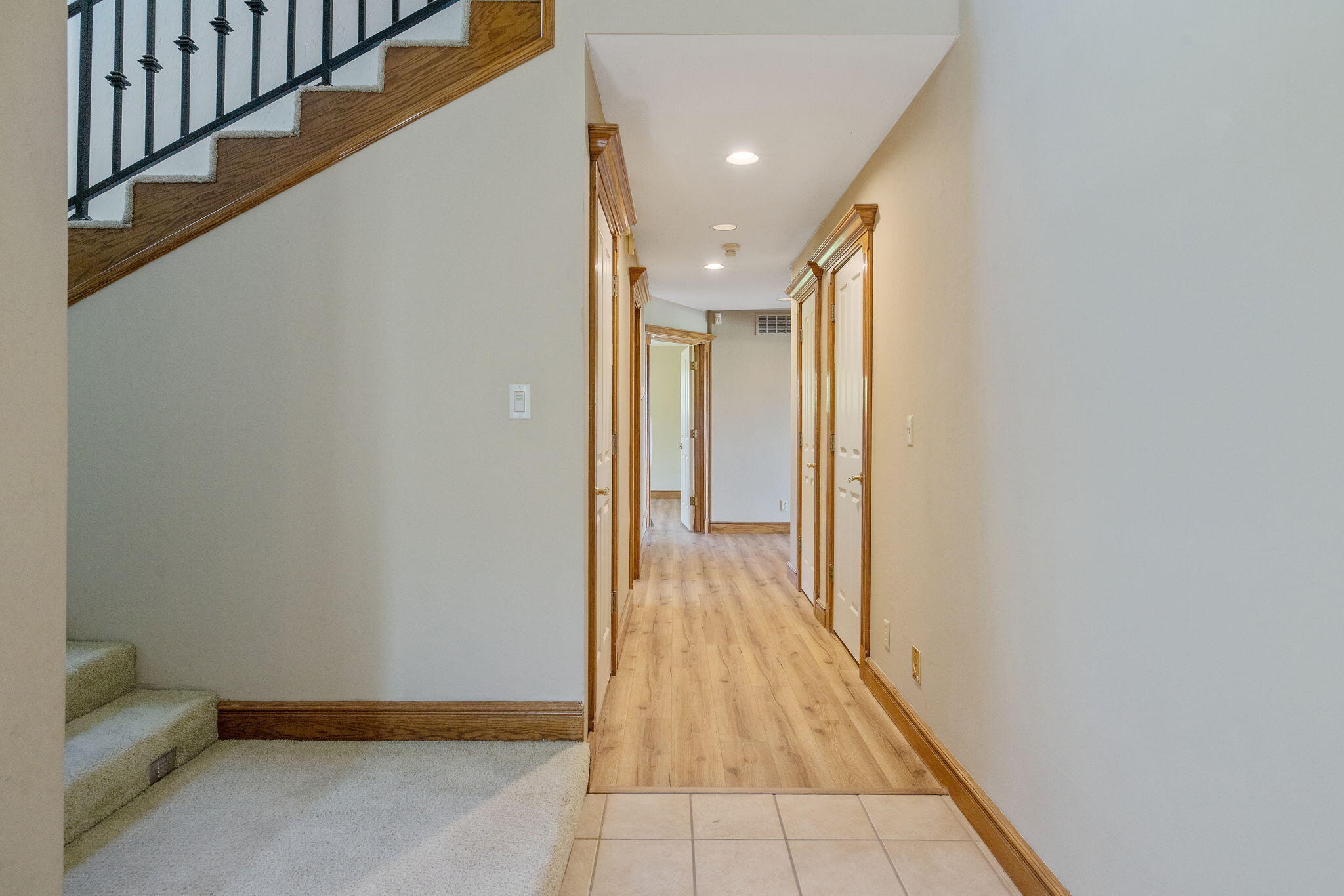 315 Valley View Dr, Exeter, CA 93221