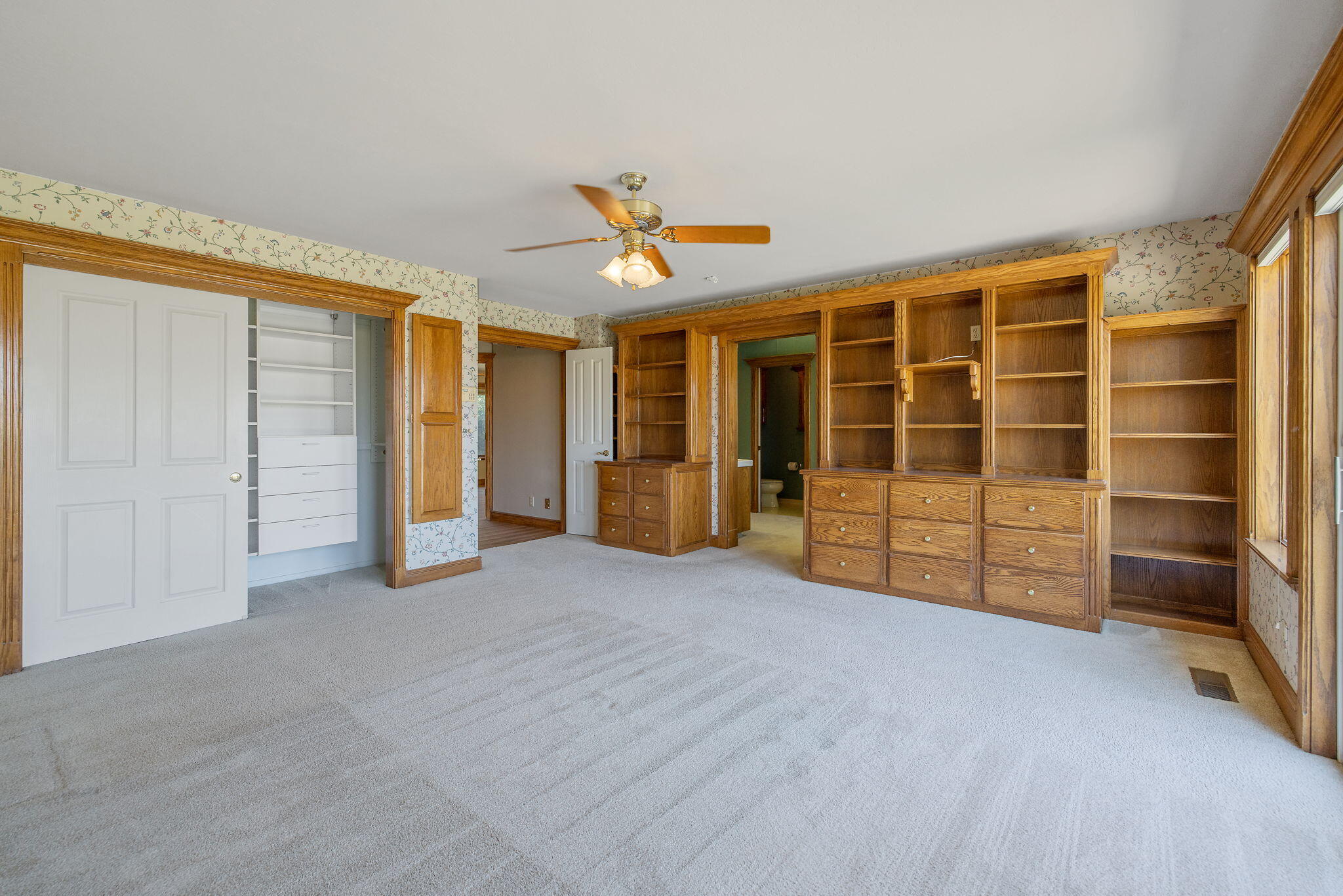 315 Valley View Dr, Exeter, CA 93221