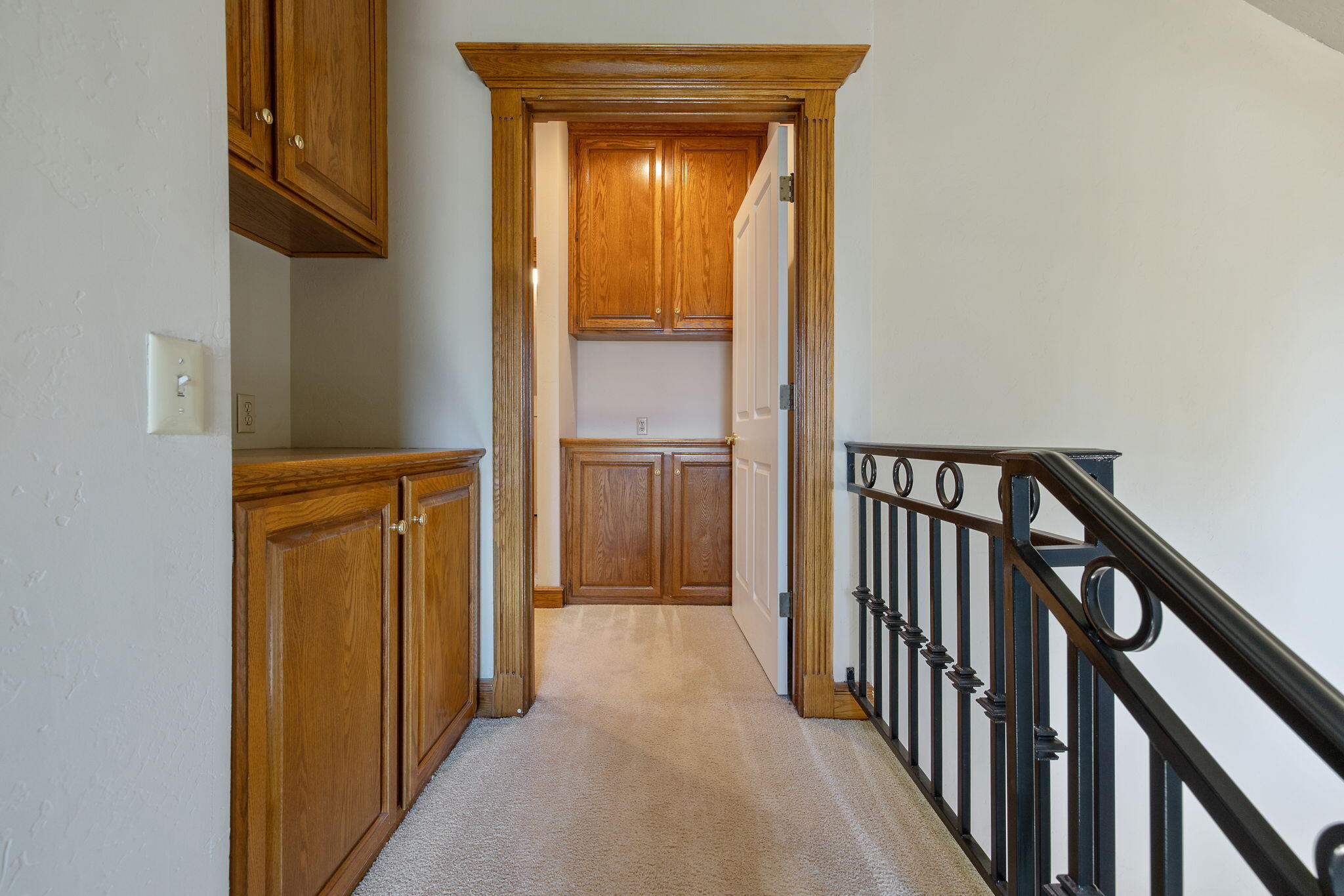 315 Valley View Dr, Exeter, CA 93221