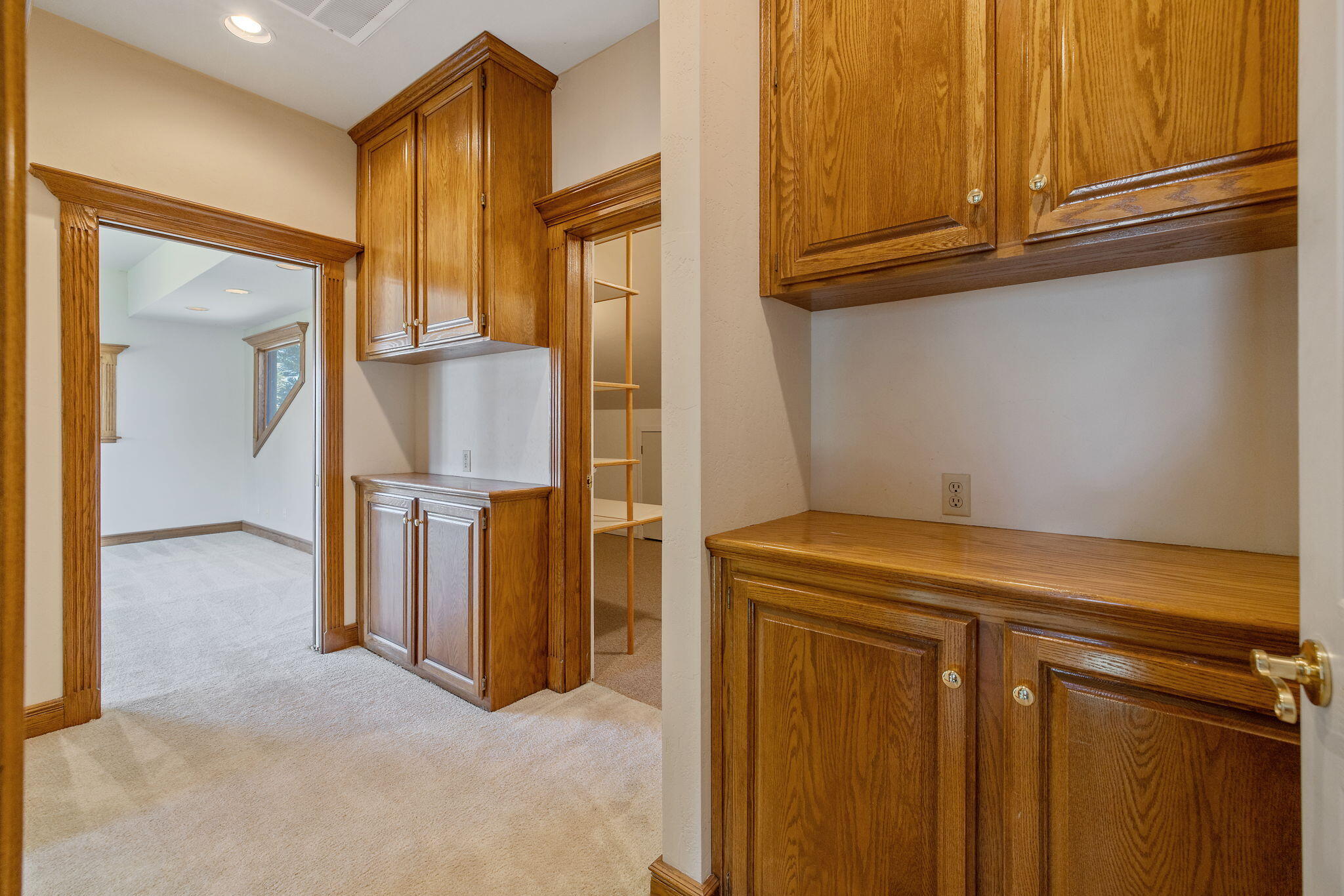 315 Valley View Dr, Exeter, CA 93221