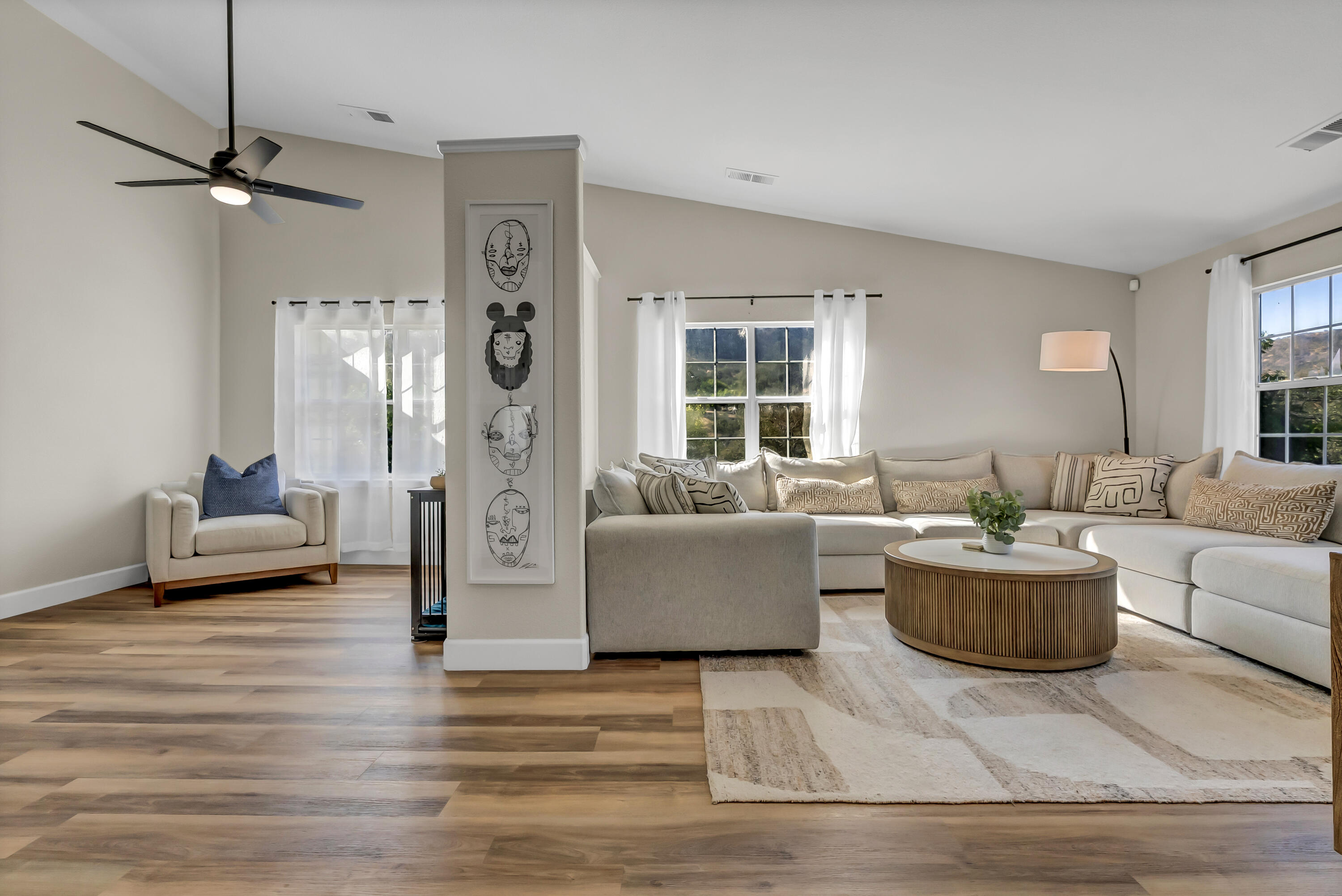 42076 Black Oak Dr, Three Rivers, CA 93271