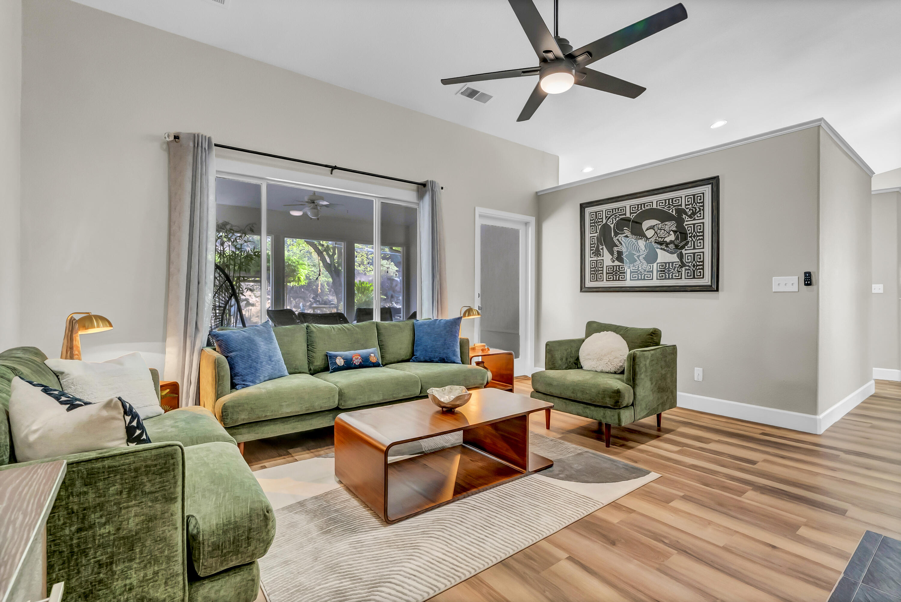 42076 Black Oak Dr, Three Rivers, CA 93271