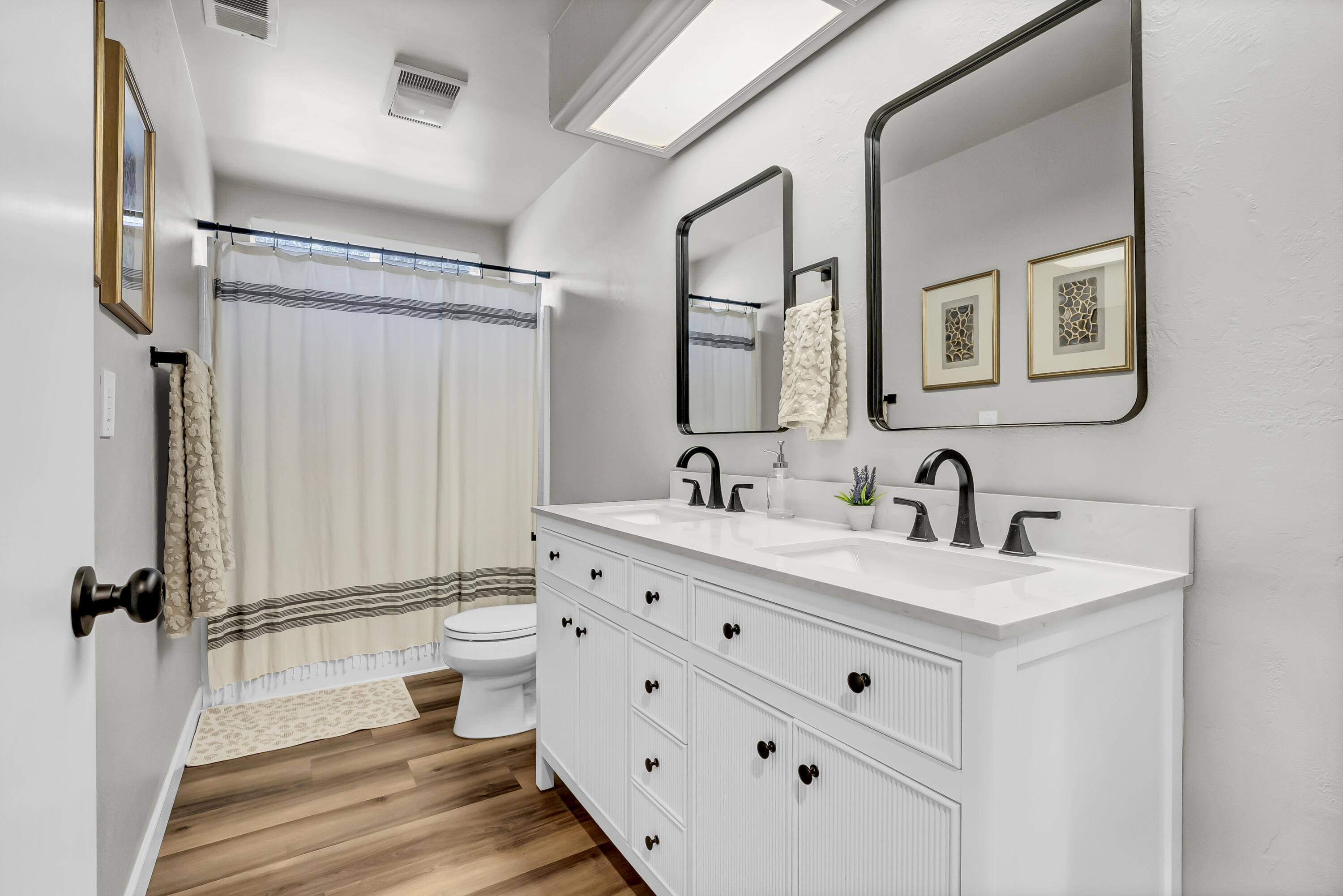 42076 Black Oak Dr, Three Rivers, CA 93271