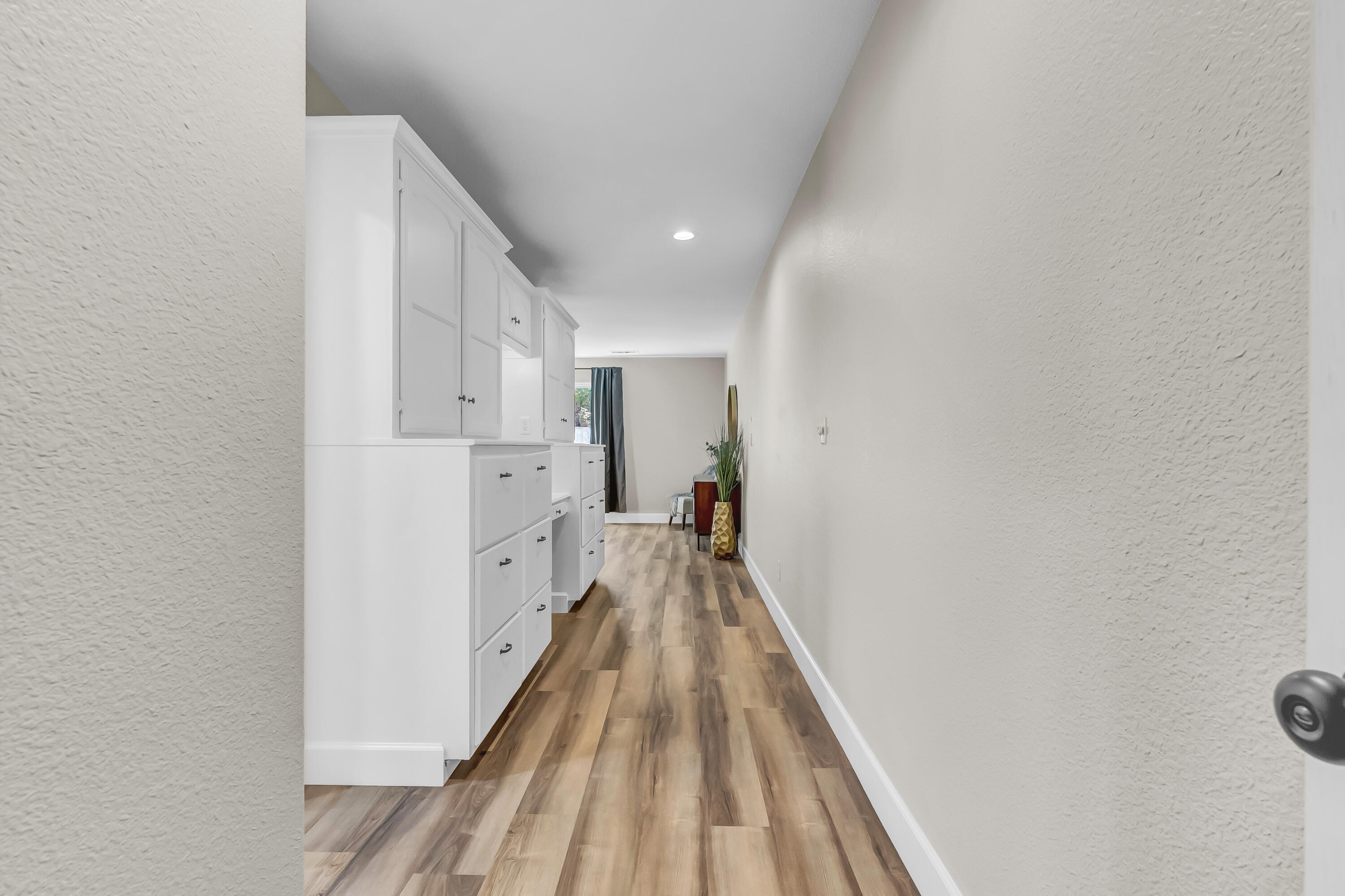 42076 Black Oak Dr, Three Rivers, CA 93271