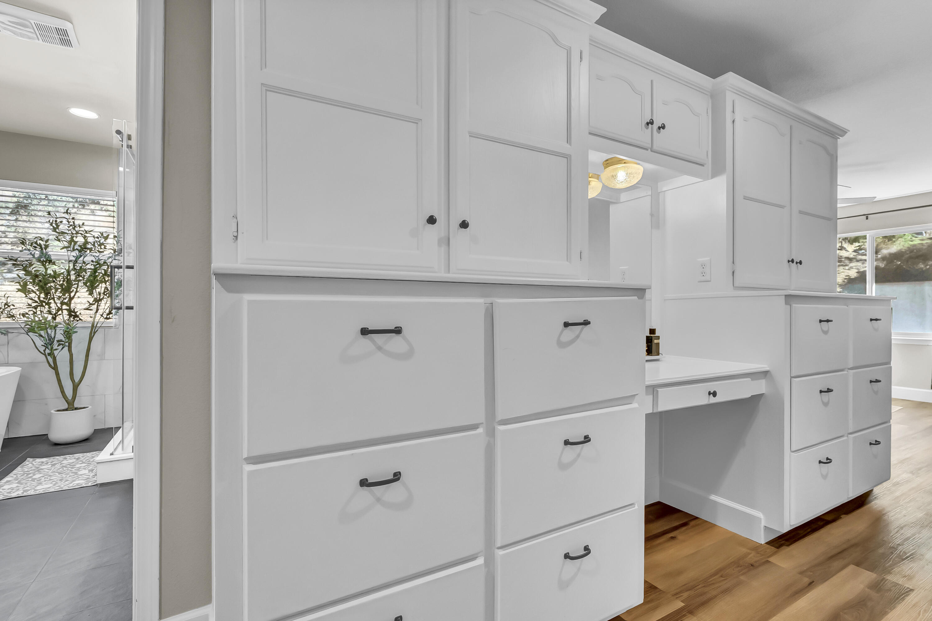 42076 Black Oak Dr, Three Rivers, CA 93271