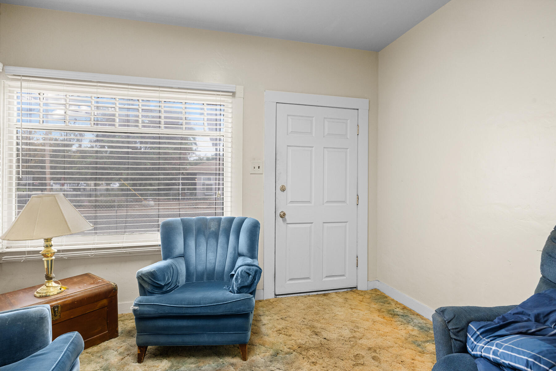 517 N Westwood Ave, Lindsay, CA 93247