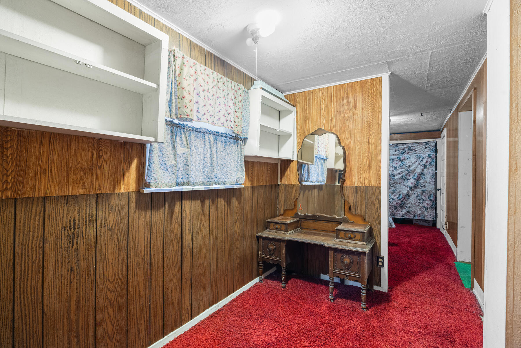 517 N Westwood Ave, Lindsay, CA 93247