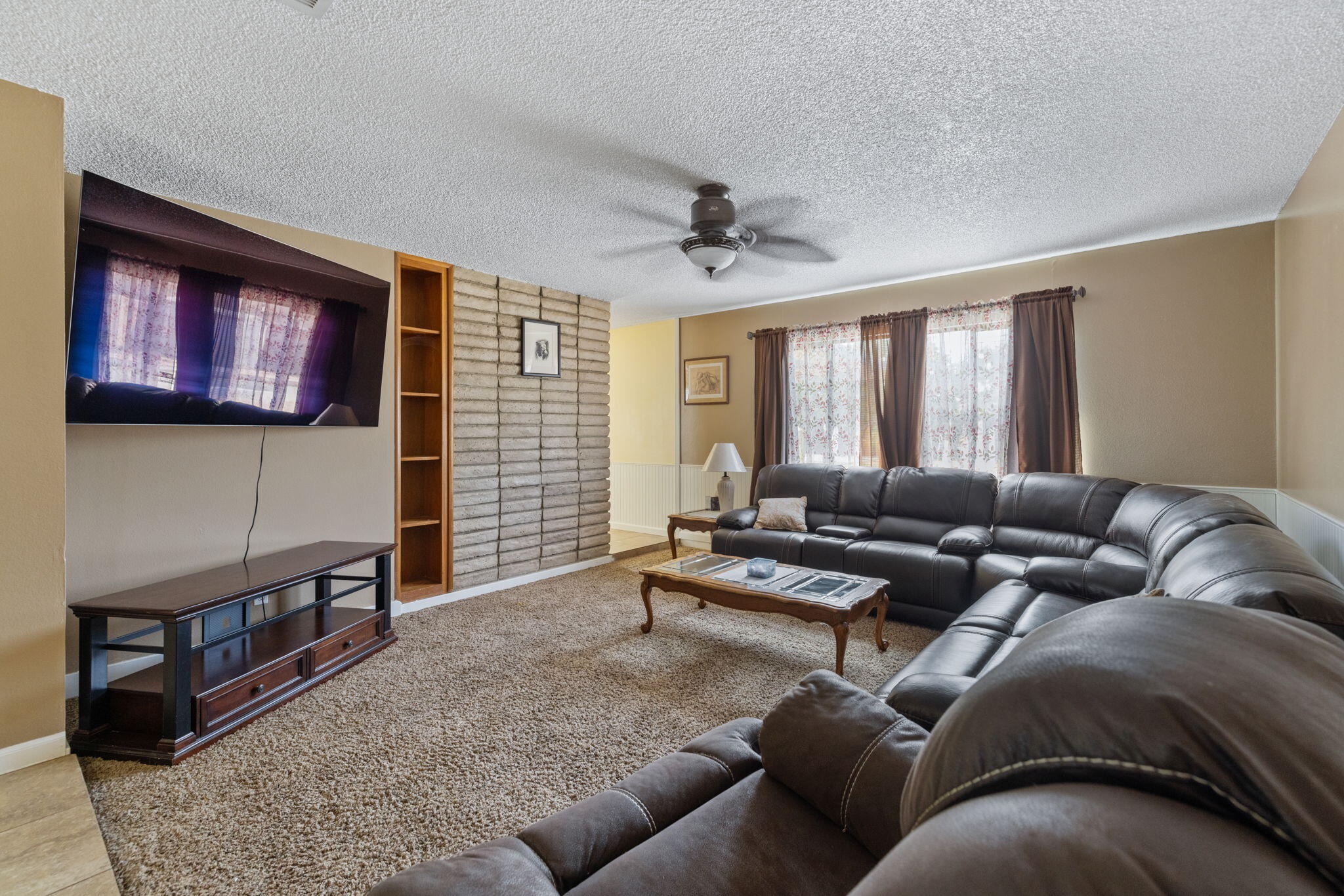 2234 Carter Way, Hanford, CA 93230