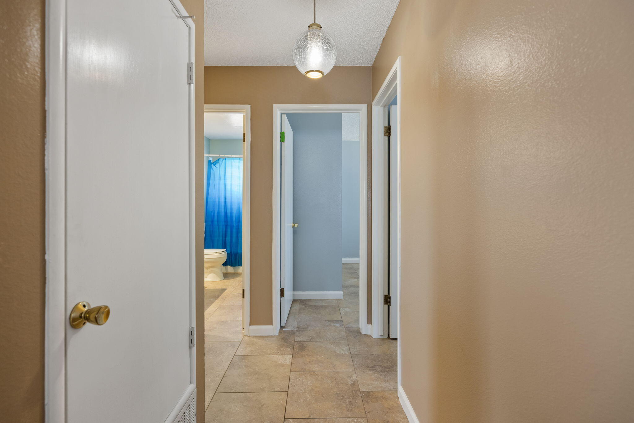 2234 Carter Way, Hanford, CA 93230