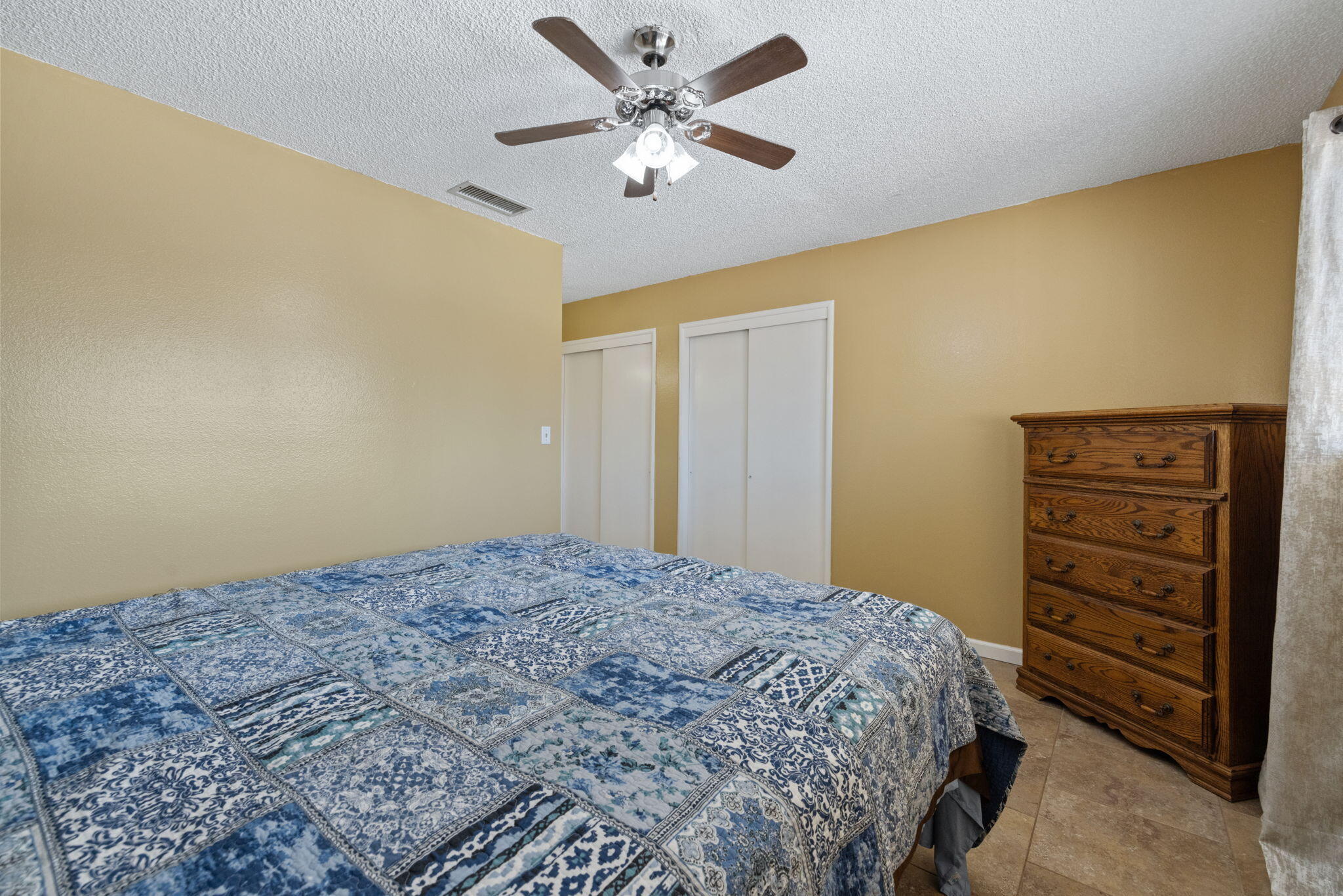 2234 Carter Way, Hanford, CA 93230