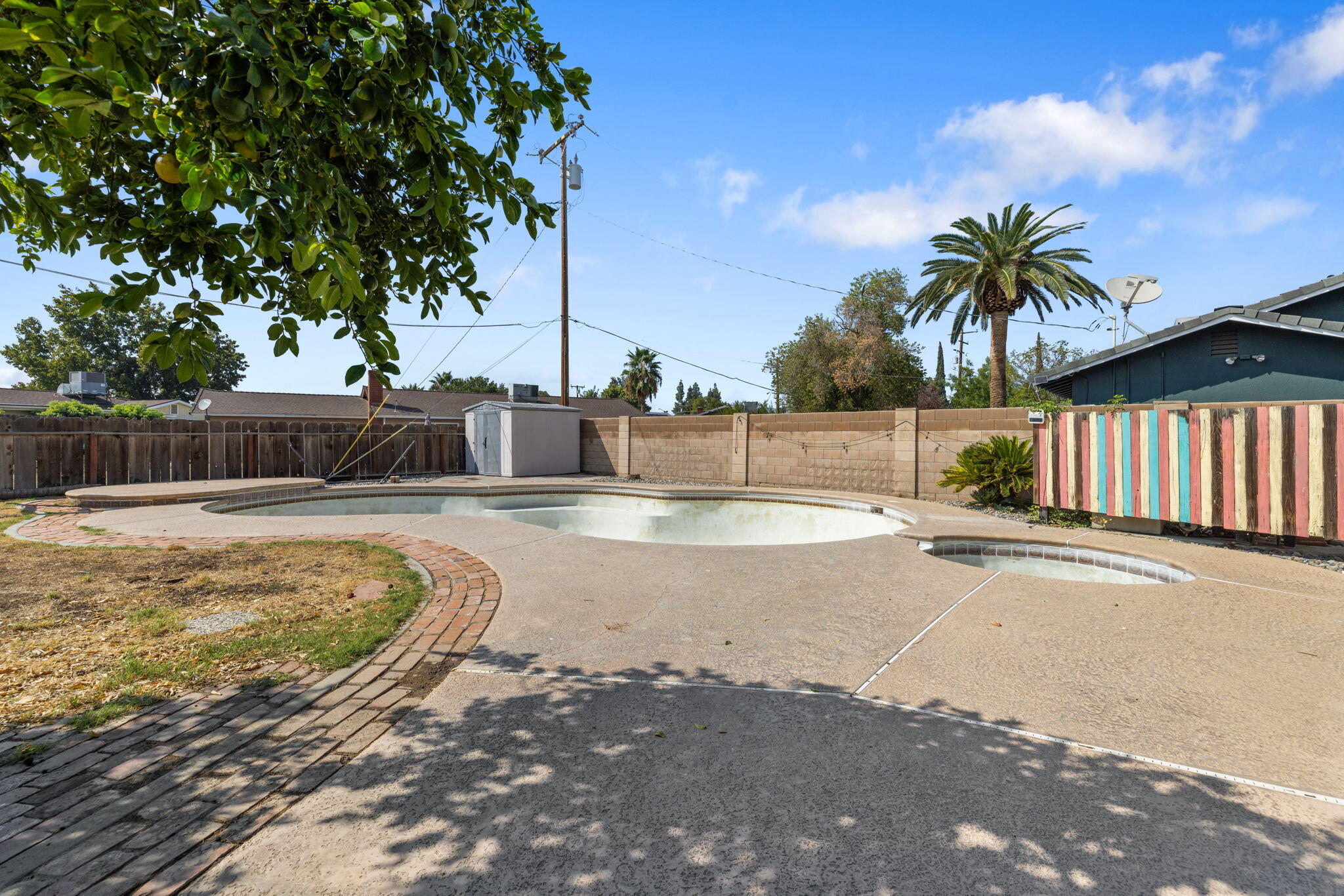2234 Carter Way, Hanford, CA 93230