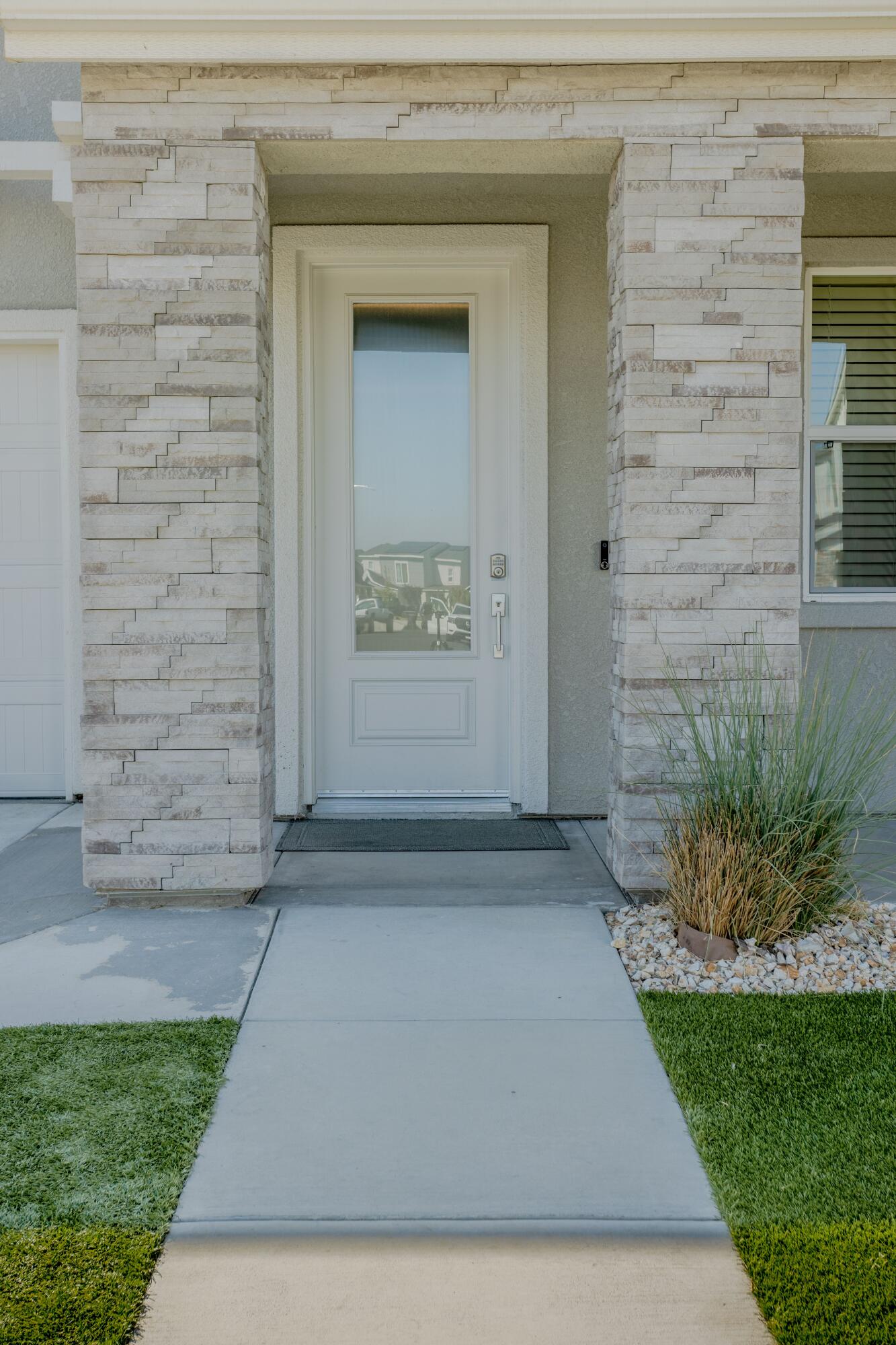 145 E Taylor Ave, Visalia, CA 93291