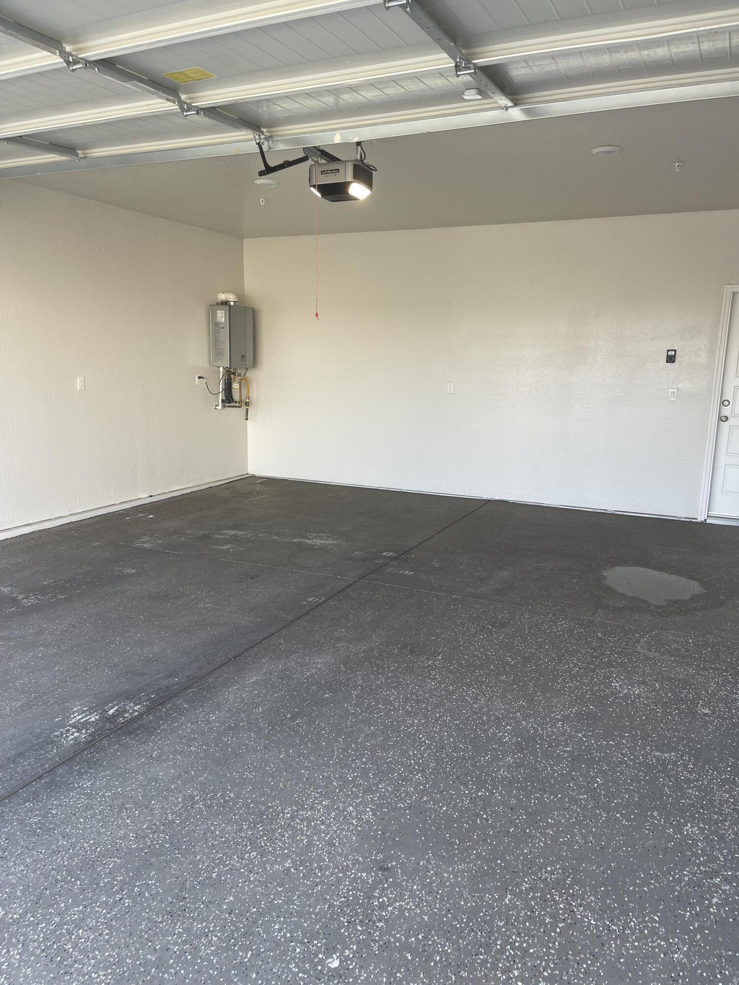 145 E Taylor Ave, Visalia, CA 93291