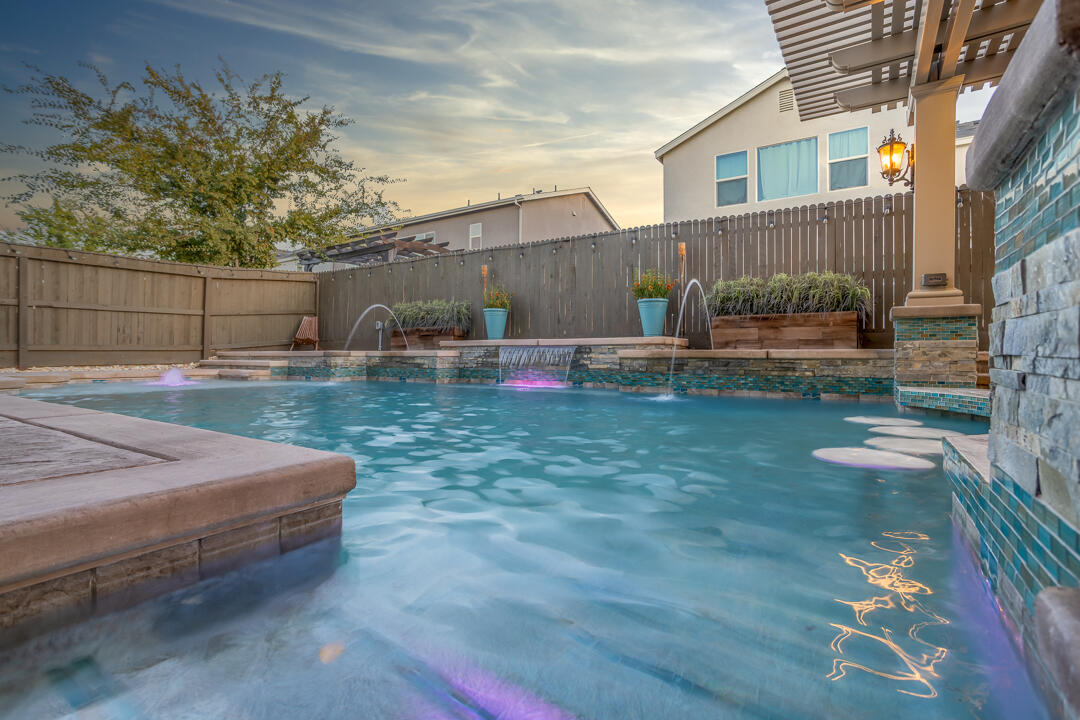 145 E Taylor Ave, Visalia, CA 93291