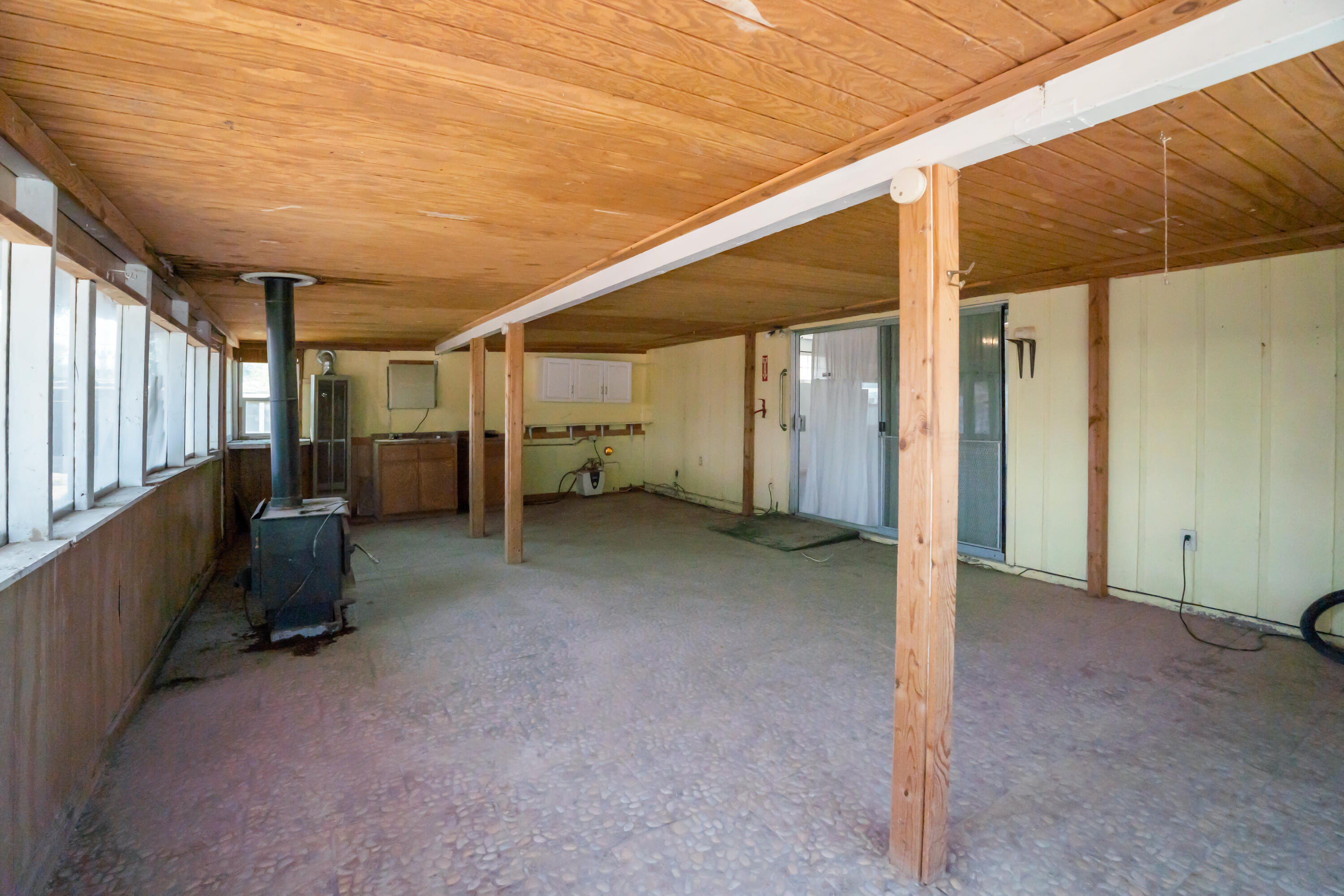 11071 Hume Ave, Hanford, CA 93230