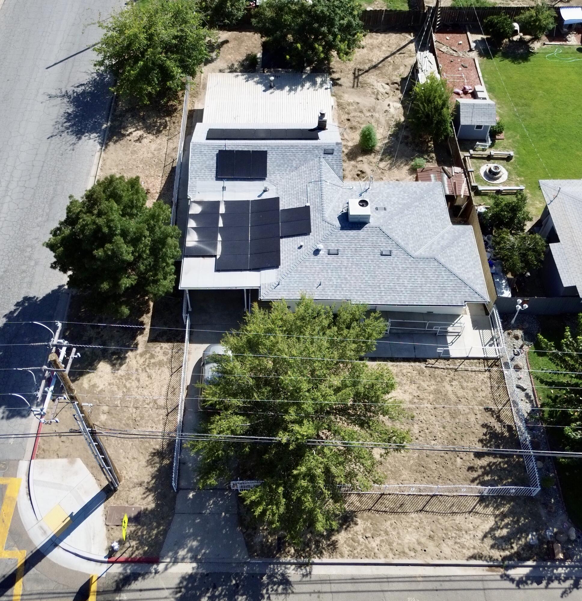 11071 Hume Ave, Hanford, CA 93230