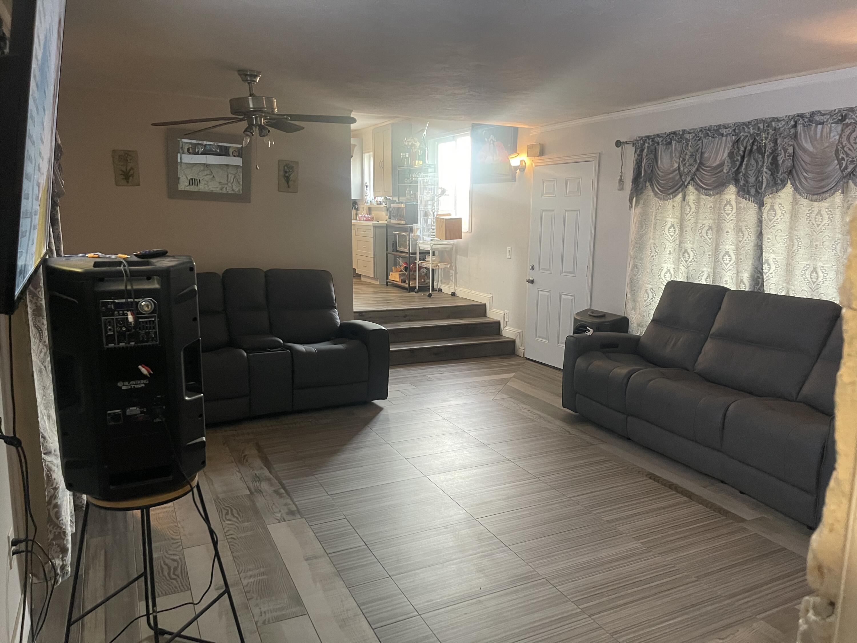 982 S Prospect St, Porterville, CA 93257