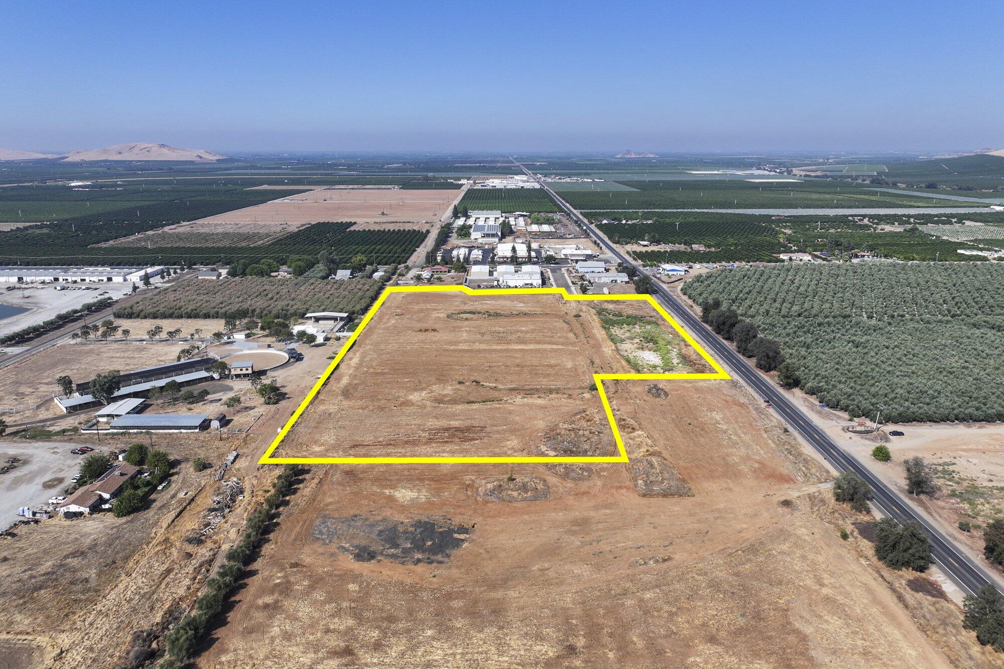 0 W Naranjo Blvd, Woodlake, CA 93286