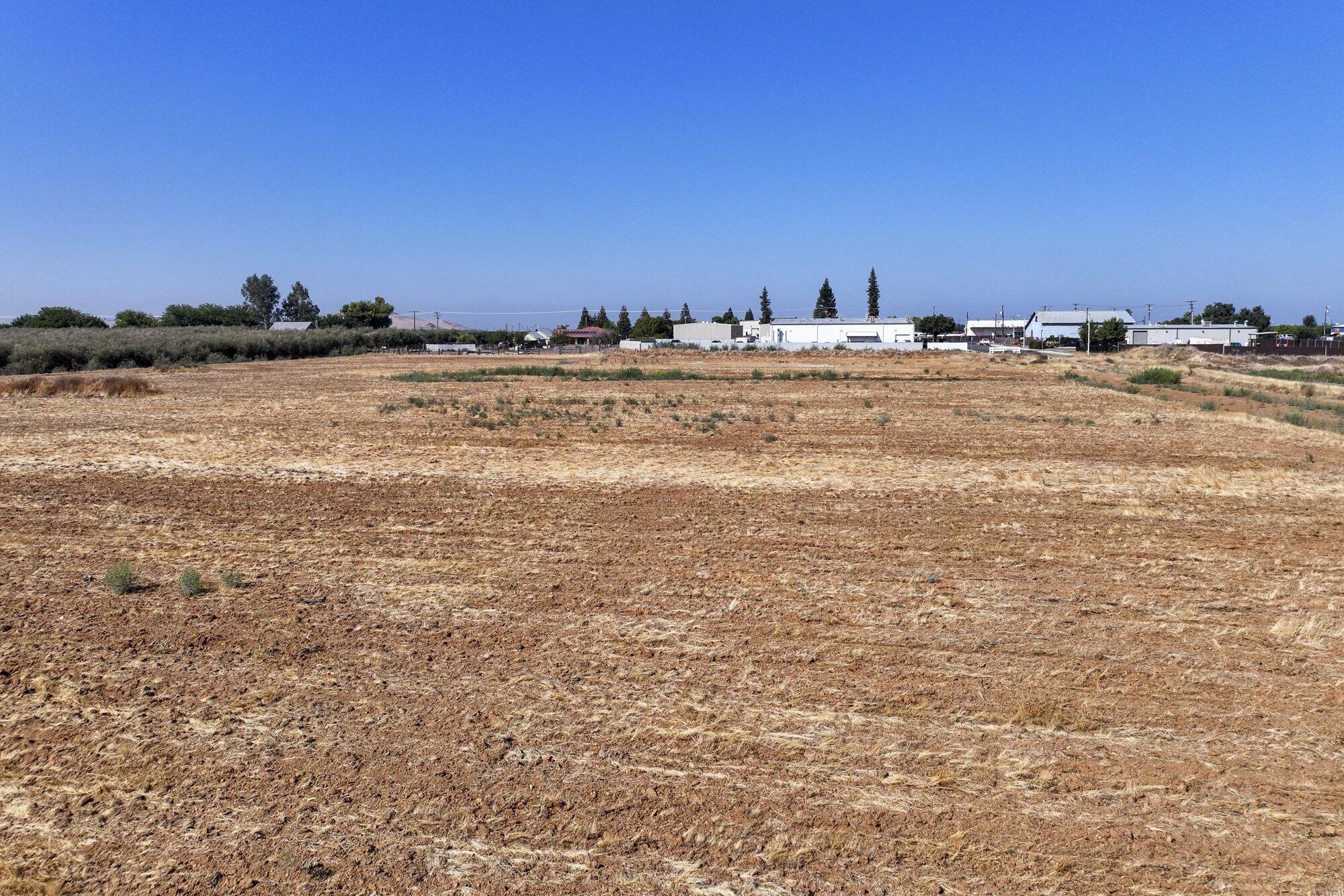 0 W Naranjo Blvd, Woodlake, CA 93286