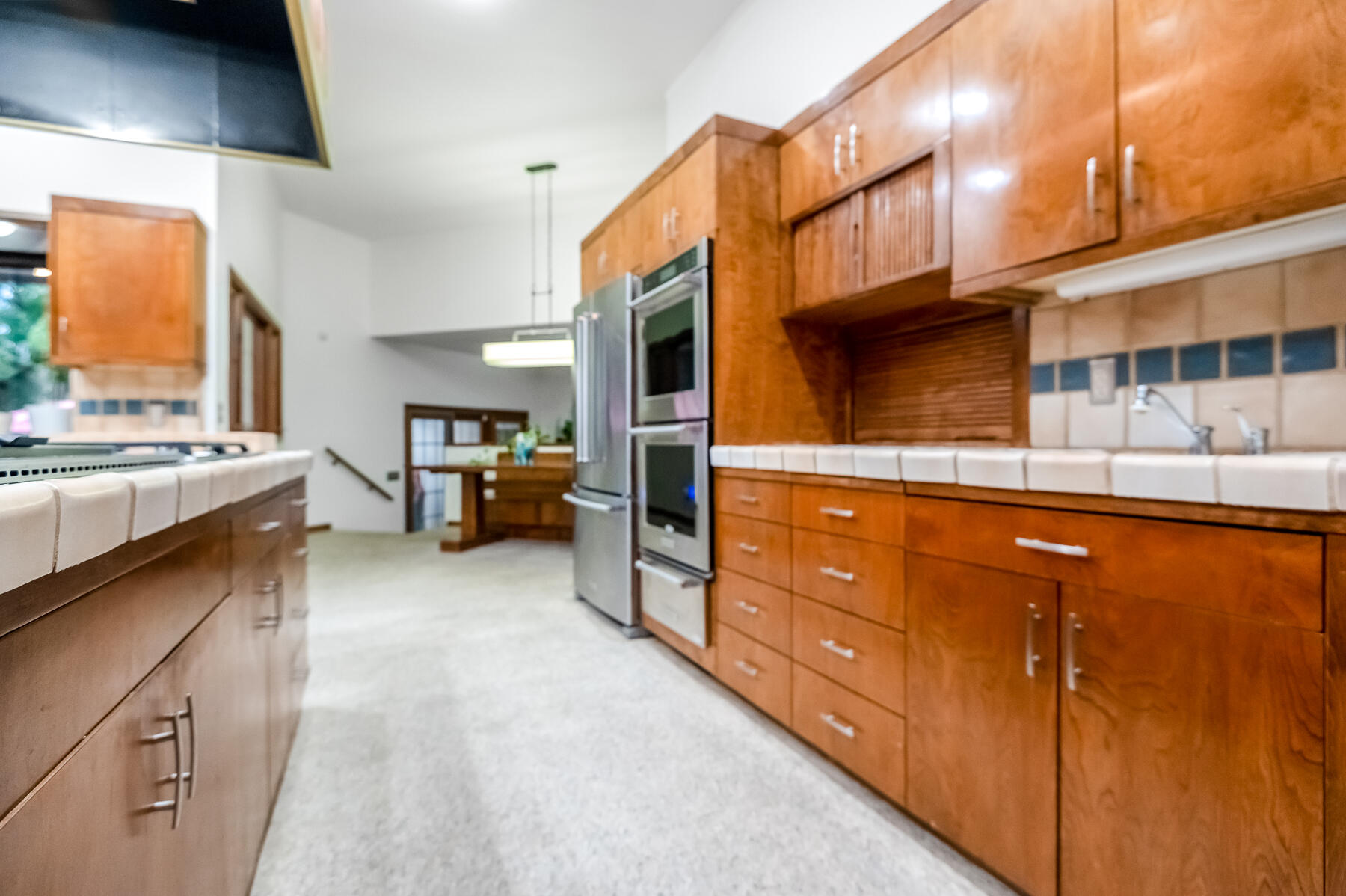 3735 W Woodside Ave, Visalia, CA 93291