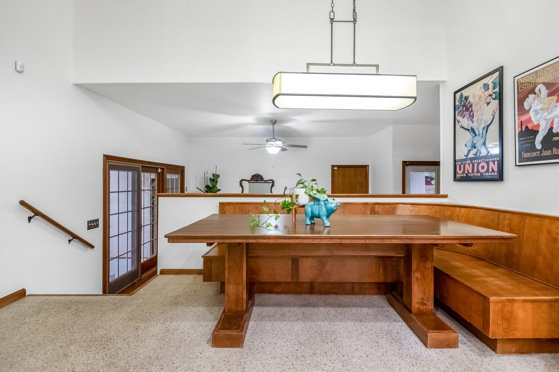 3735 W Woodside Ave, Visalia, CA 93291