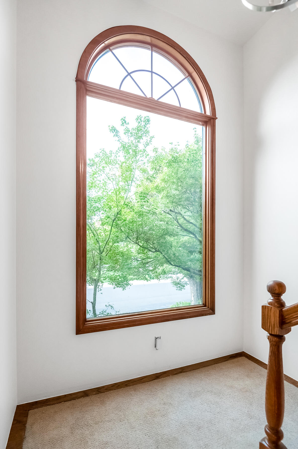 3735 W Woodside Ave, Visalia, CA 93291