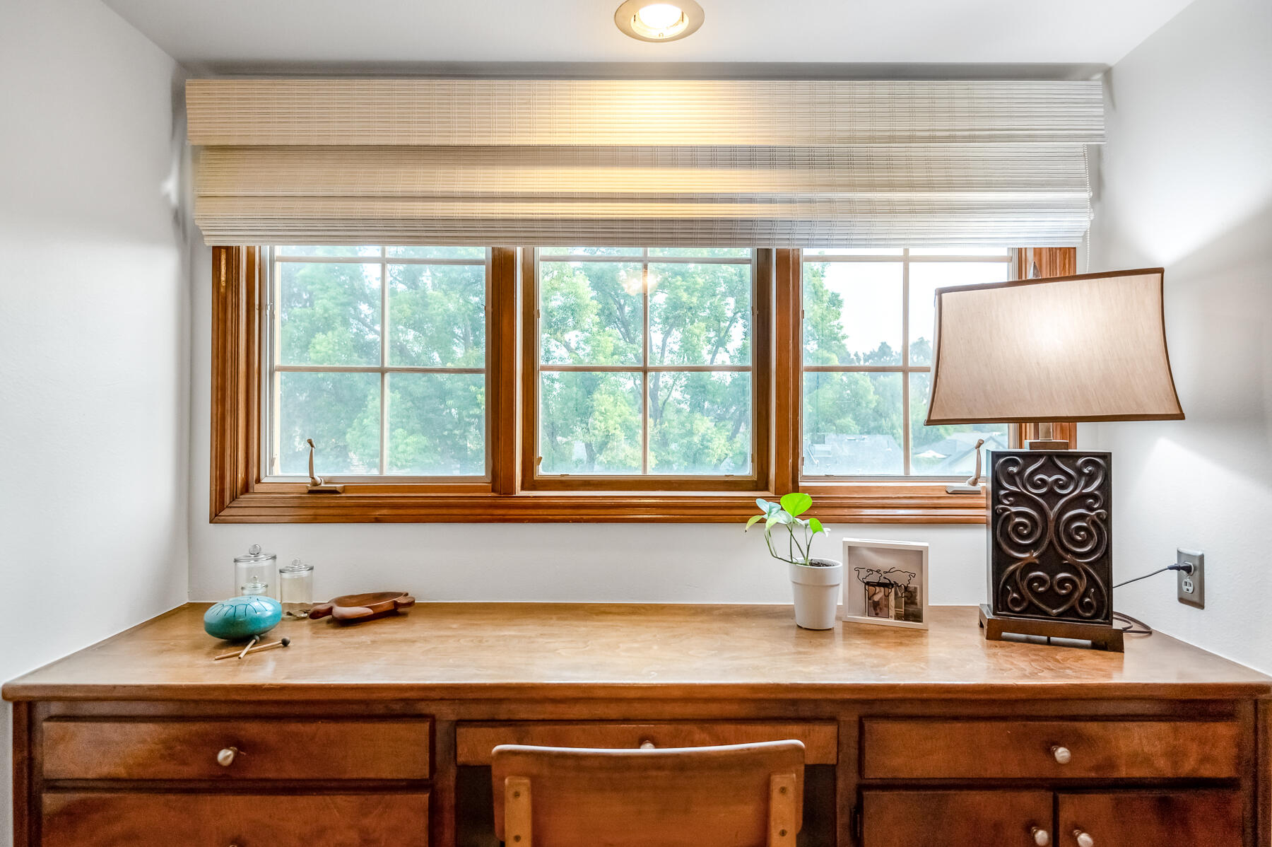 3735 W Woodside Ave, Visalia, CA 93291