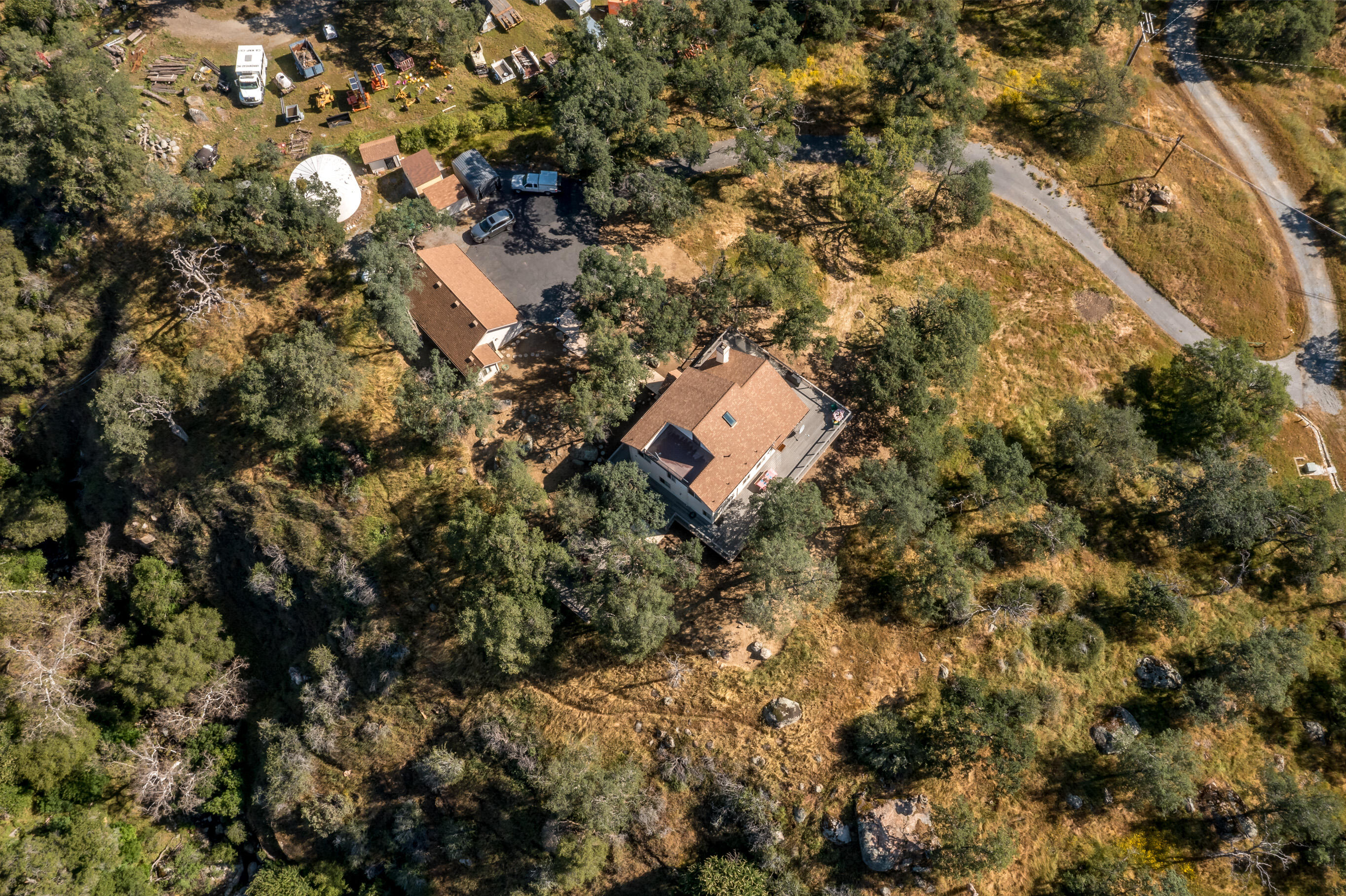 46798 Sequoia Ct, Three Rivers, CA 93271