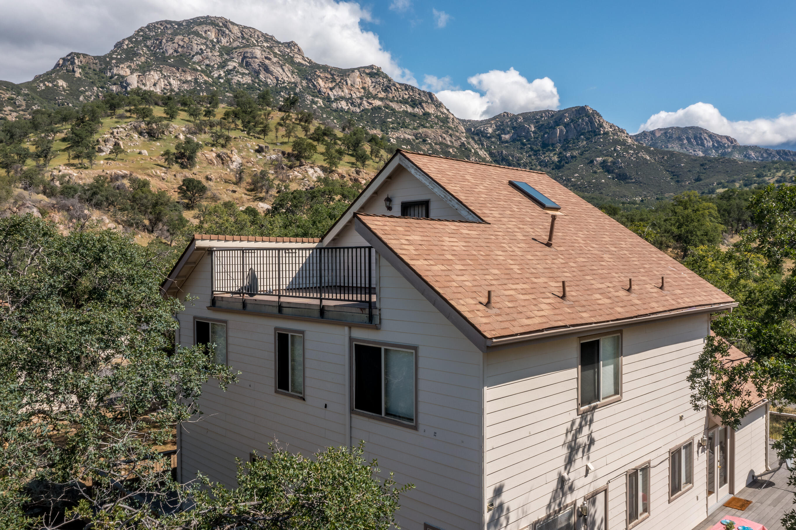 46798 Sequoia Ct, Three Rivers, CA 93271