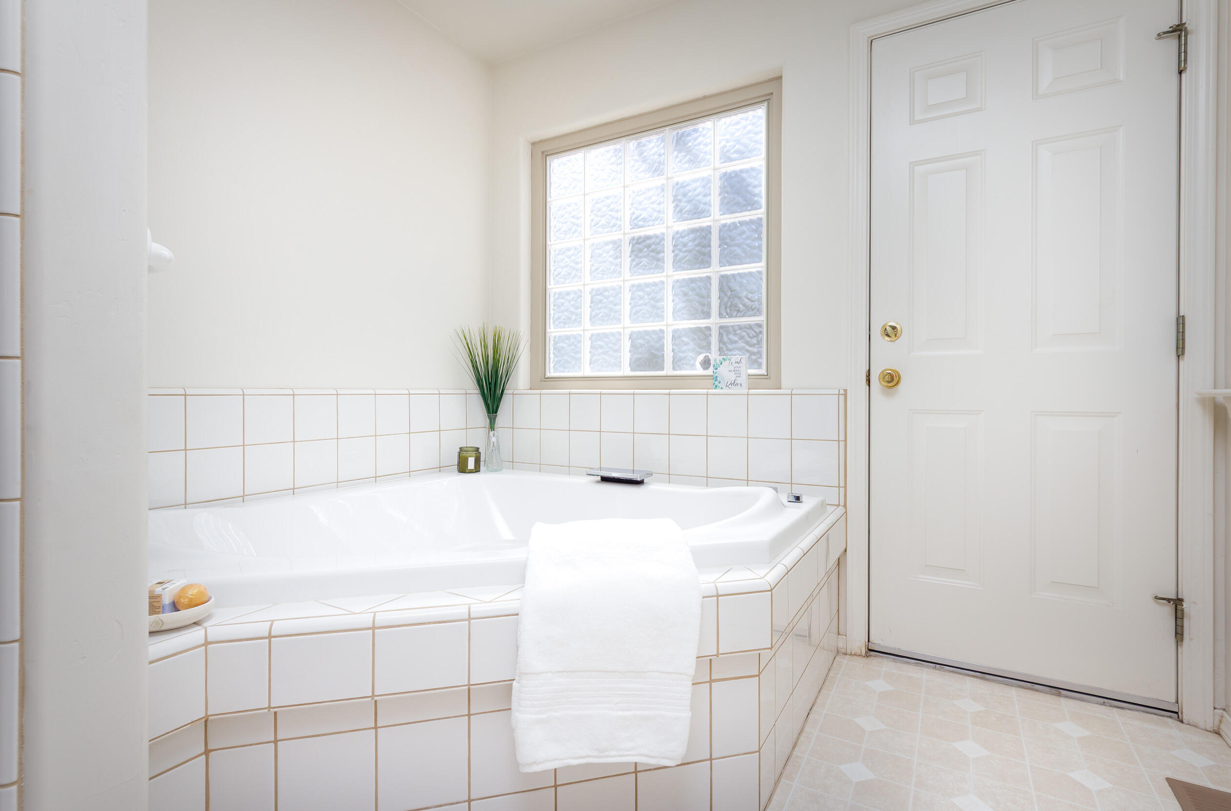 46798 Sequoia Ct, Three Rivers, CA 93271