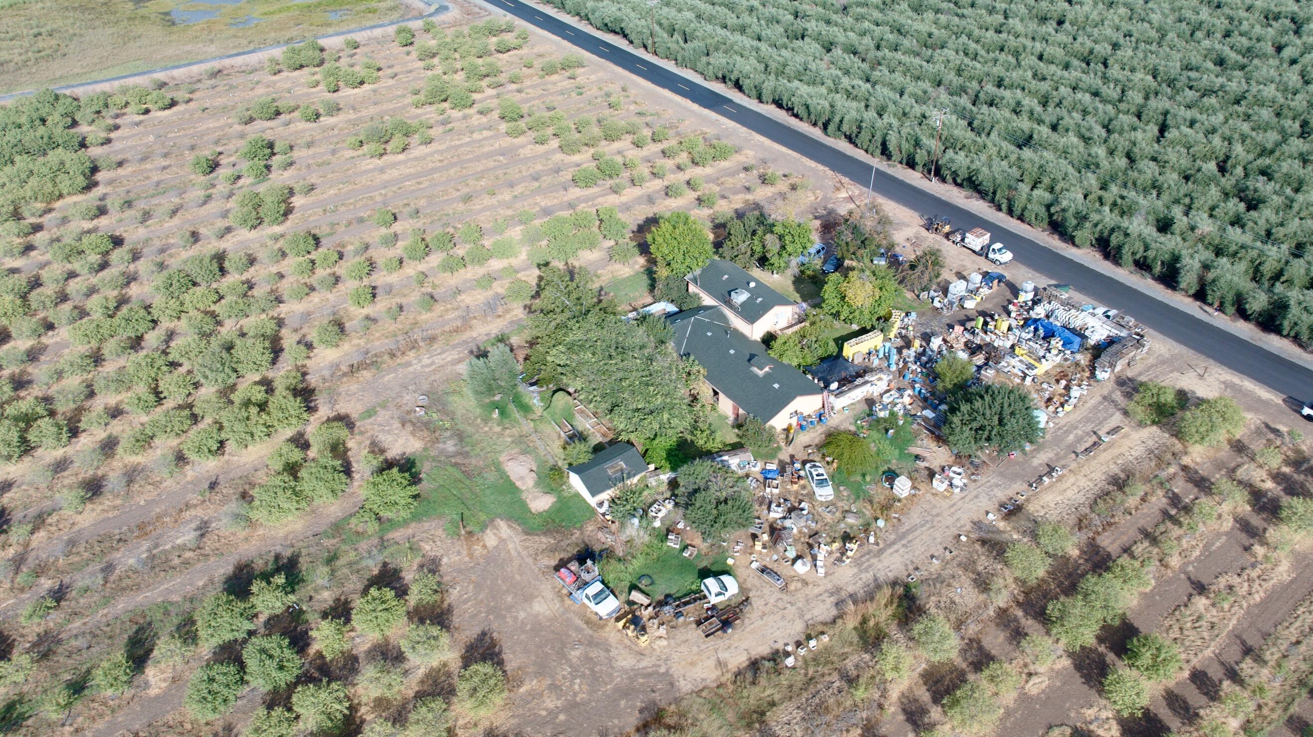 18919 Ave 200, Strathmore, CA 93267