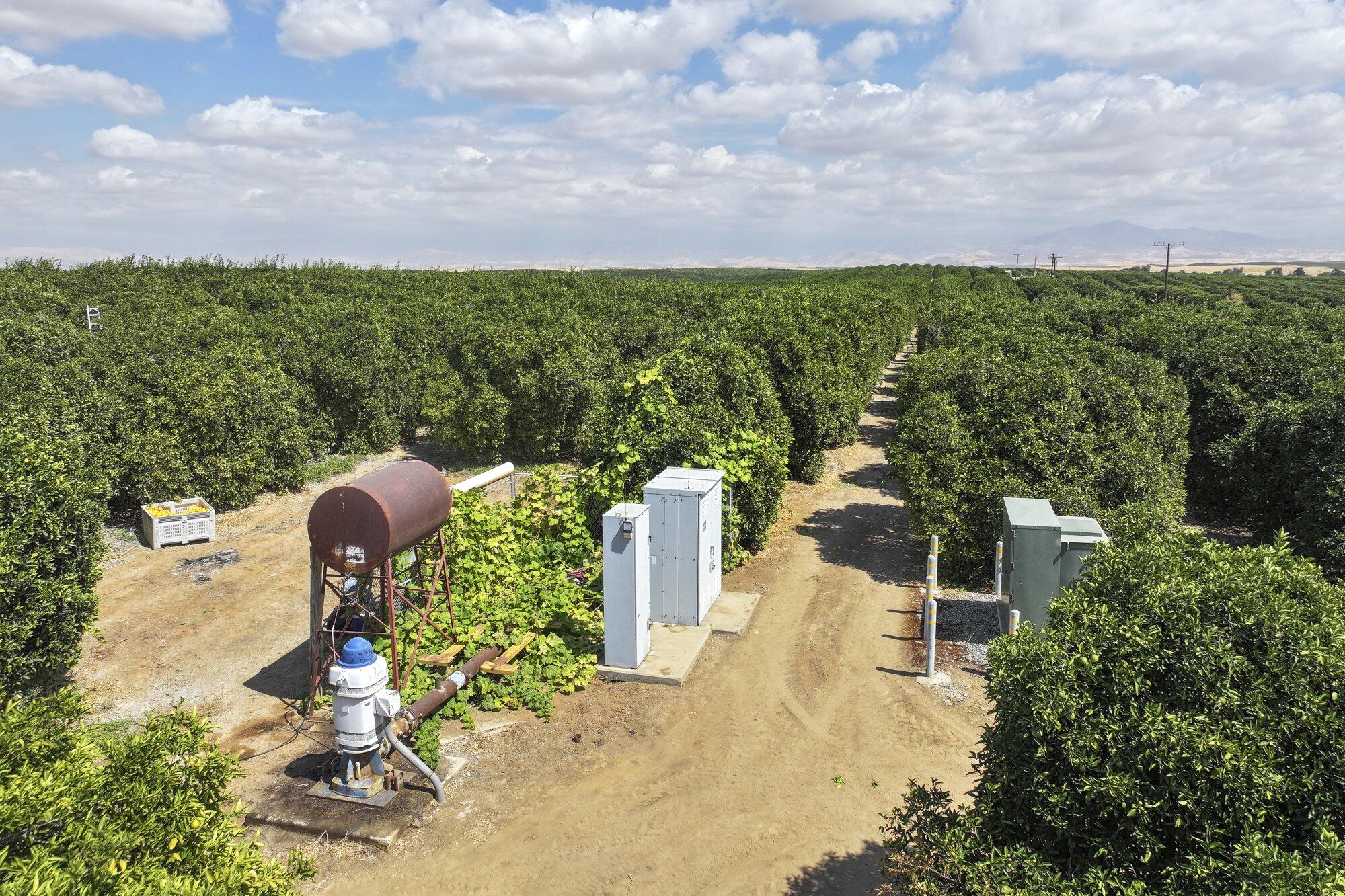 0 Ave. 2, Richgrove, CA 93261