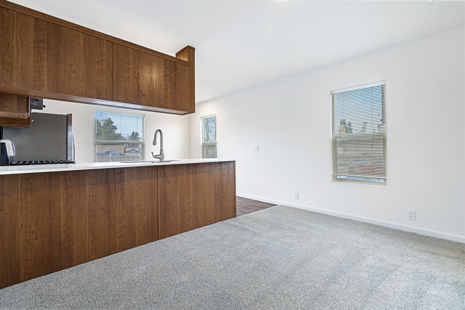 1719 W Olive Ave #33, Fresno, CA 93728