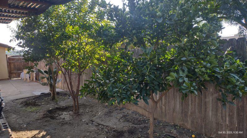 1363 S State St, Porterville, CA 93257