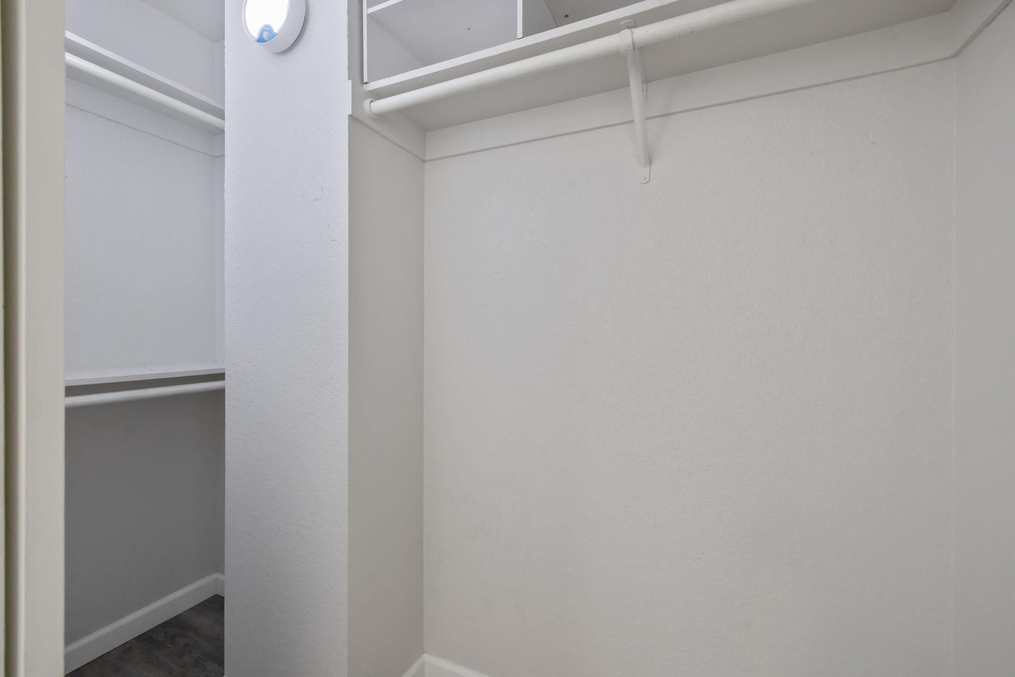 2024 E Laura Ave, Visalia, CA 93292