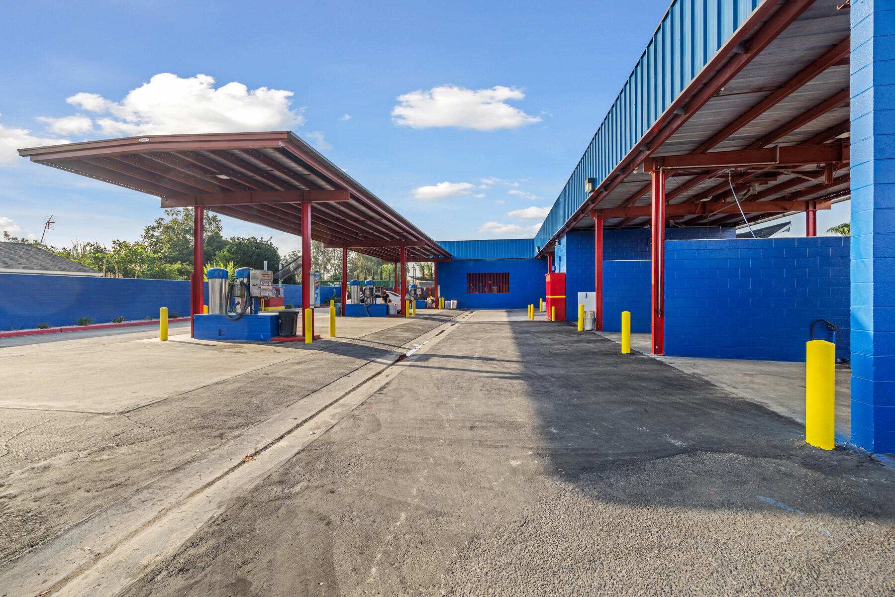 2016 N Dinuba Blvd, Visalia, CA 93291