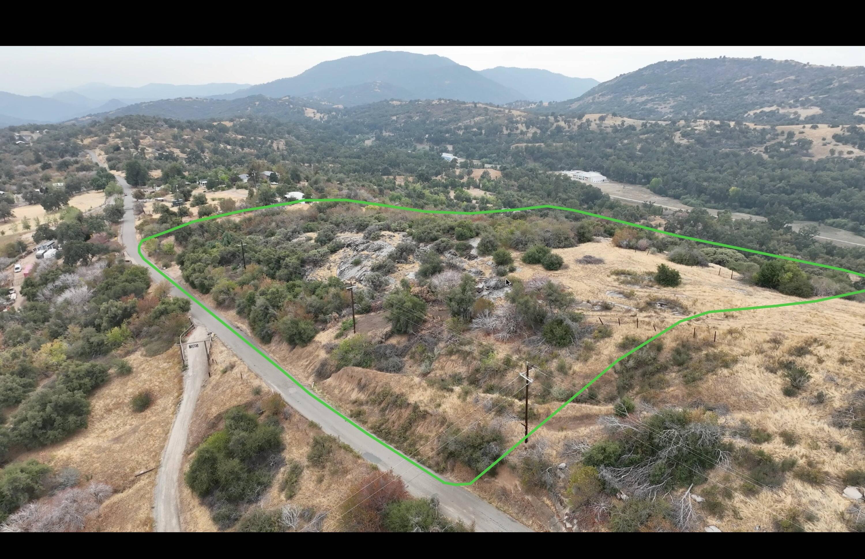 0 Hogback Rd, Badger, CA 93603