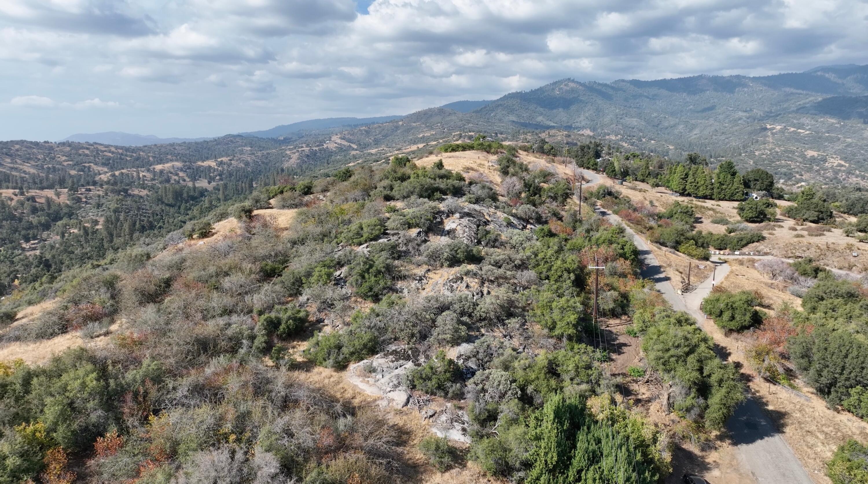 0 Hogback Rd, Badger, CA 93603