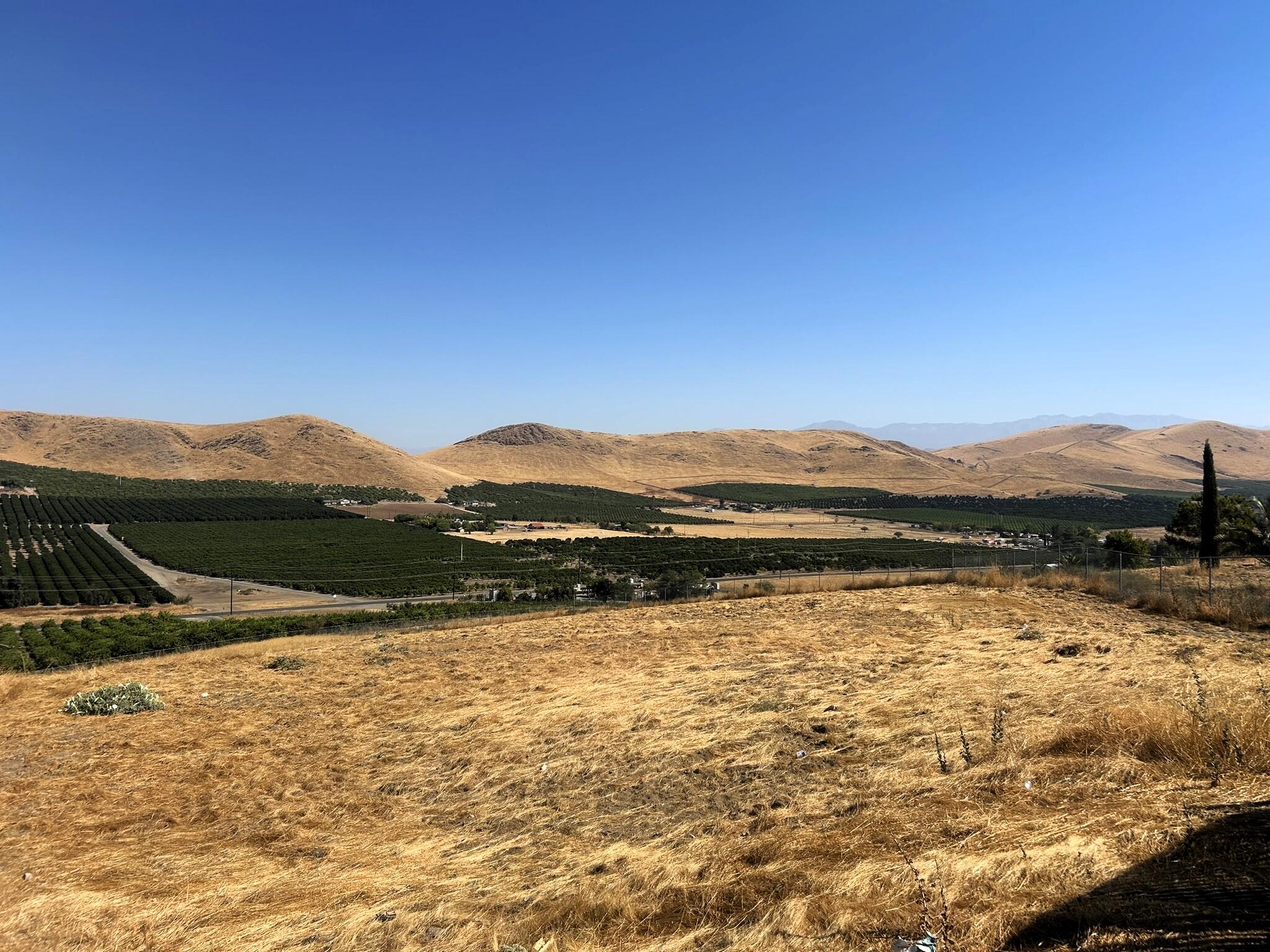 1495 N Highland Dr, Porterville, CA 93257