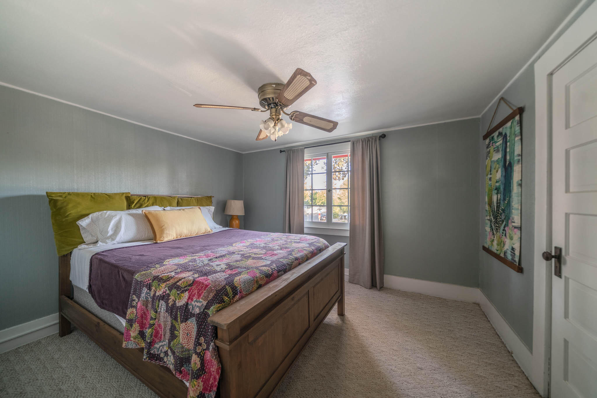 737 N Willis St, Visalia, CA 93291