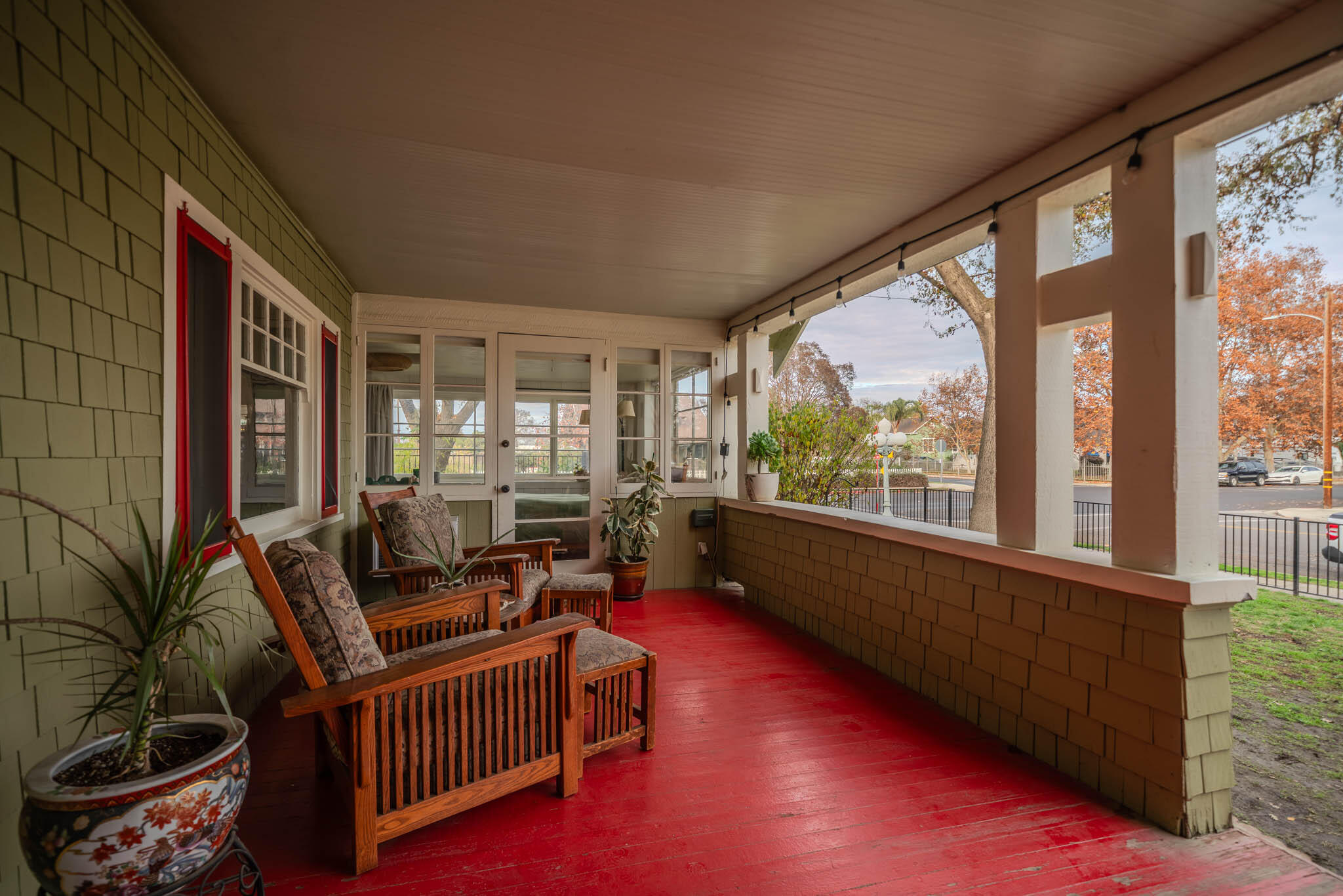 737 N Willis St, Visalia, CA 93291