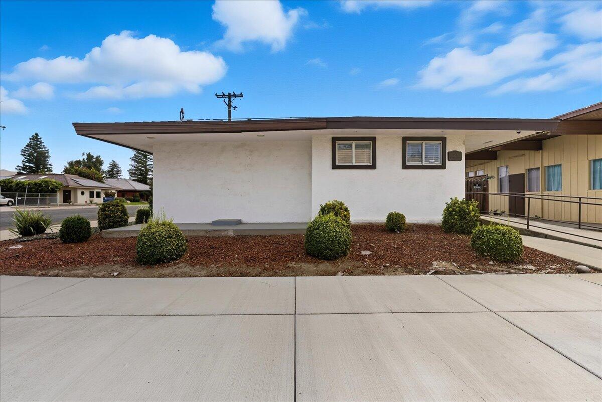 396 N 3rd St, Porterville, CA 93257
