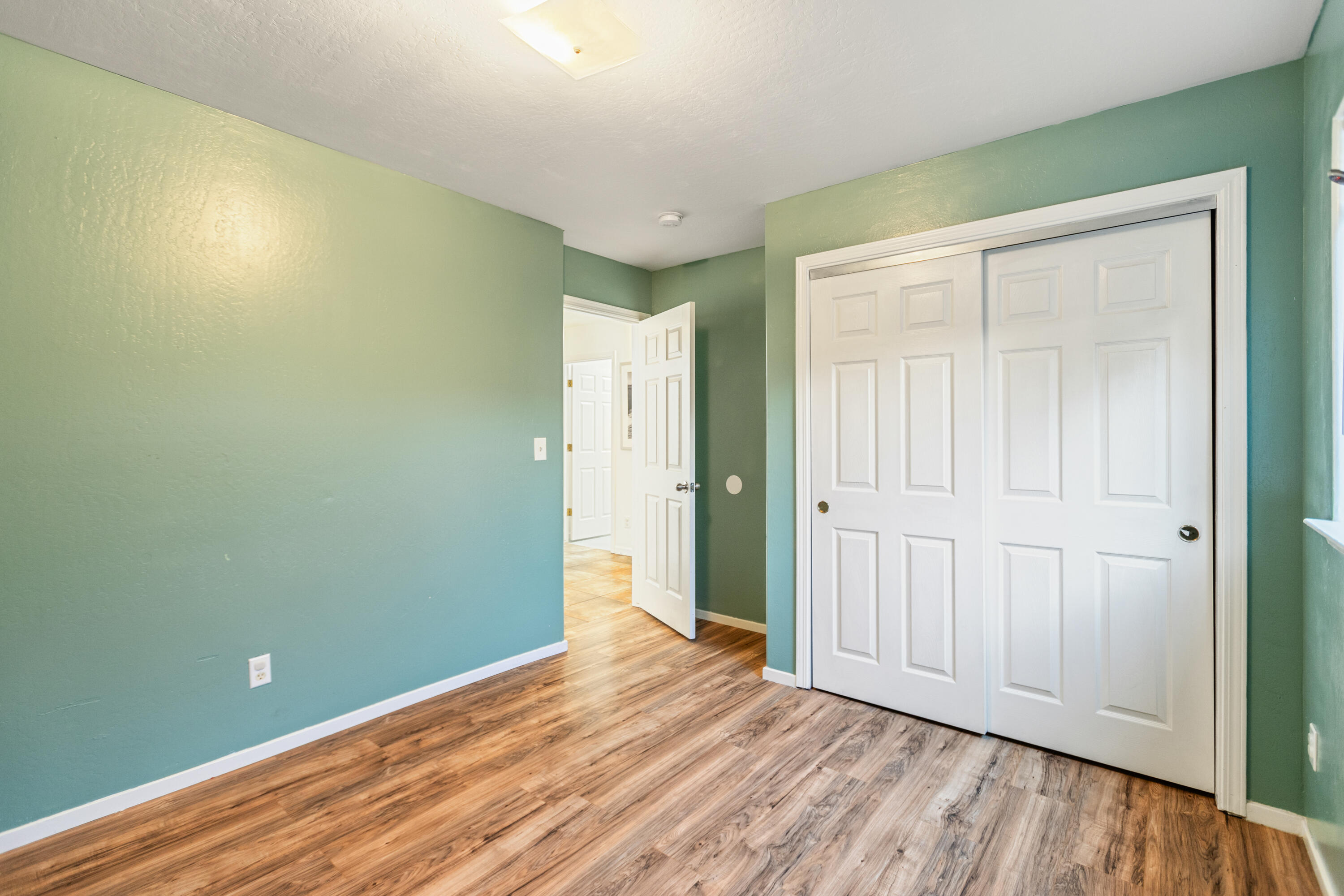 1021 Princeton Ave, Lindsay, CA 93247