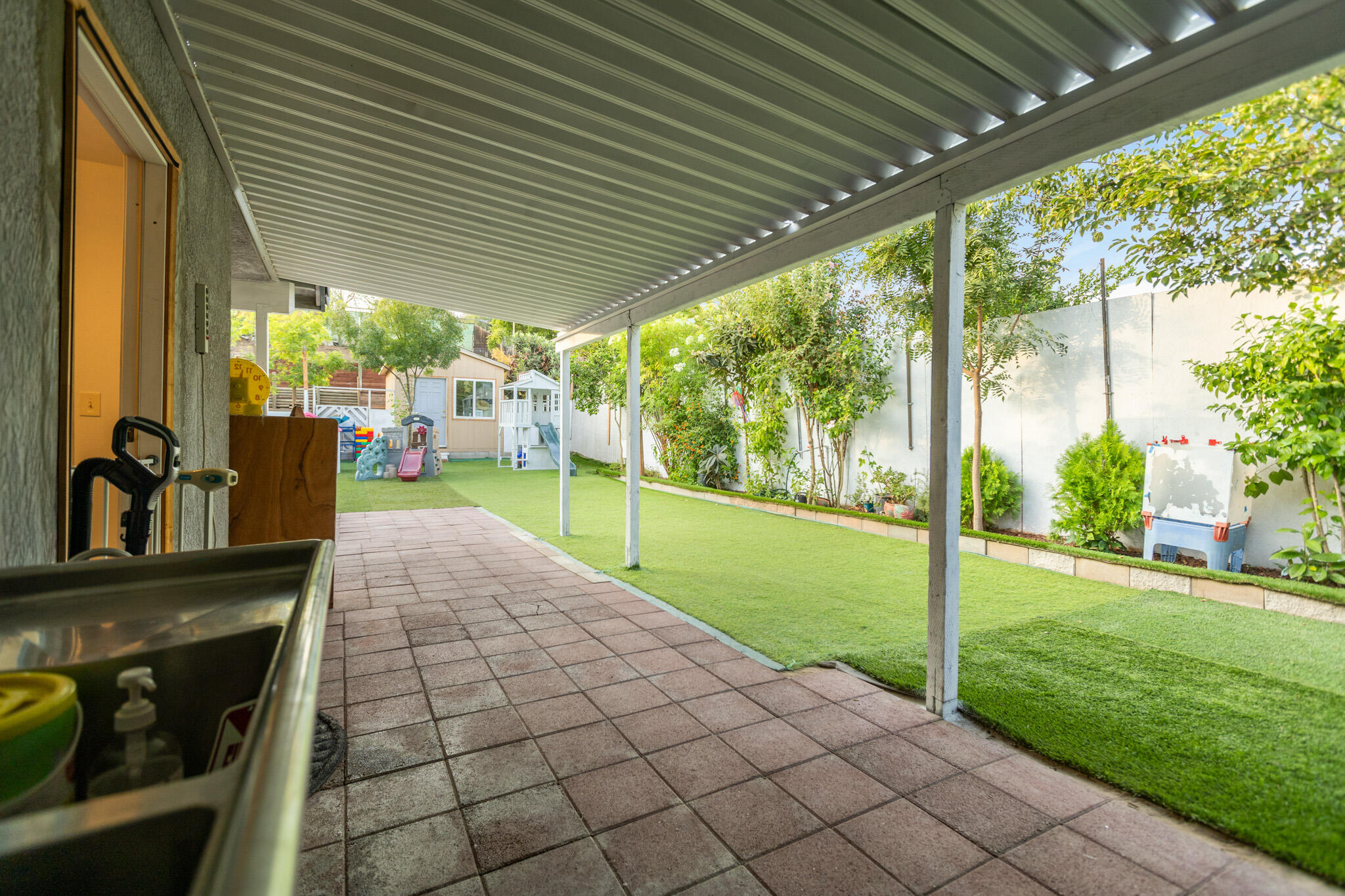 1021 Princeton Ave, Lindsay, CA 93247