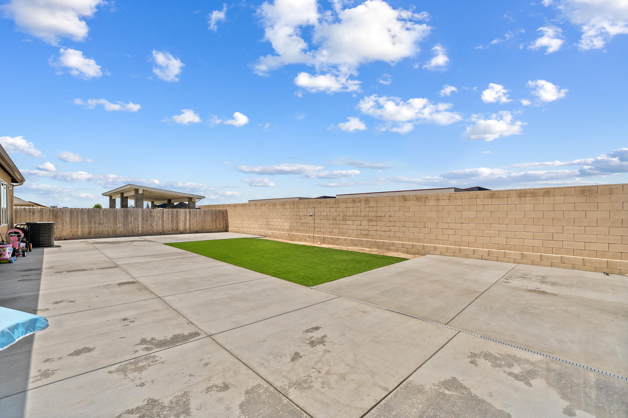 3637 Luke St, Tulare, CA 93274