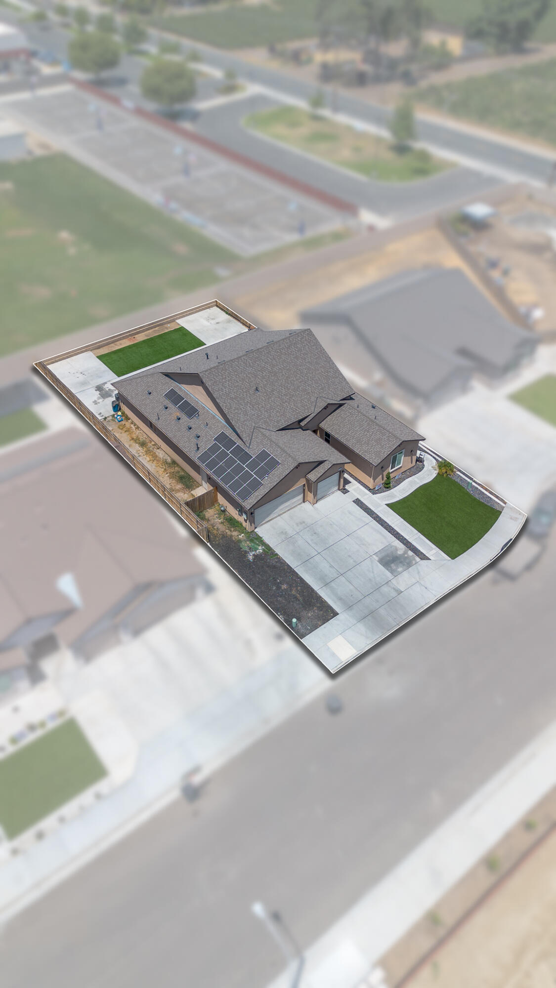 3637 Luke St, Tulare, CA 93274