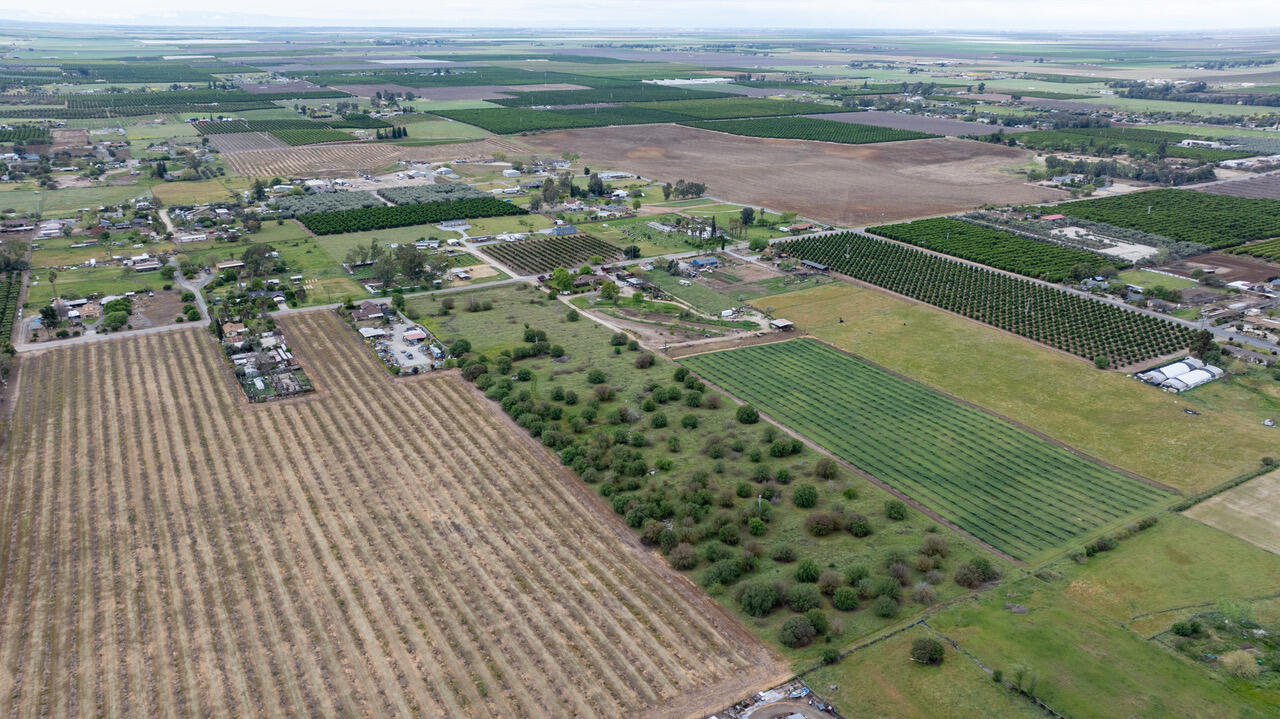 0 Ave 92, Terra Bella, CA 93270